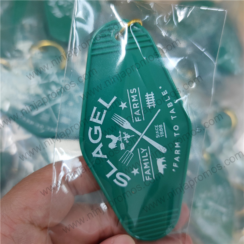 LOW MOQ Custom Plastic Keychain Hotel Key Tags