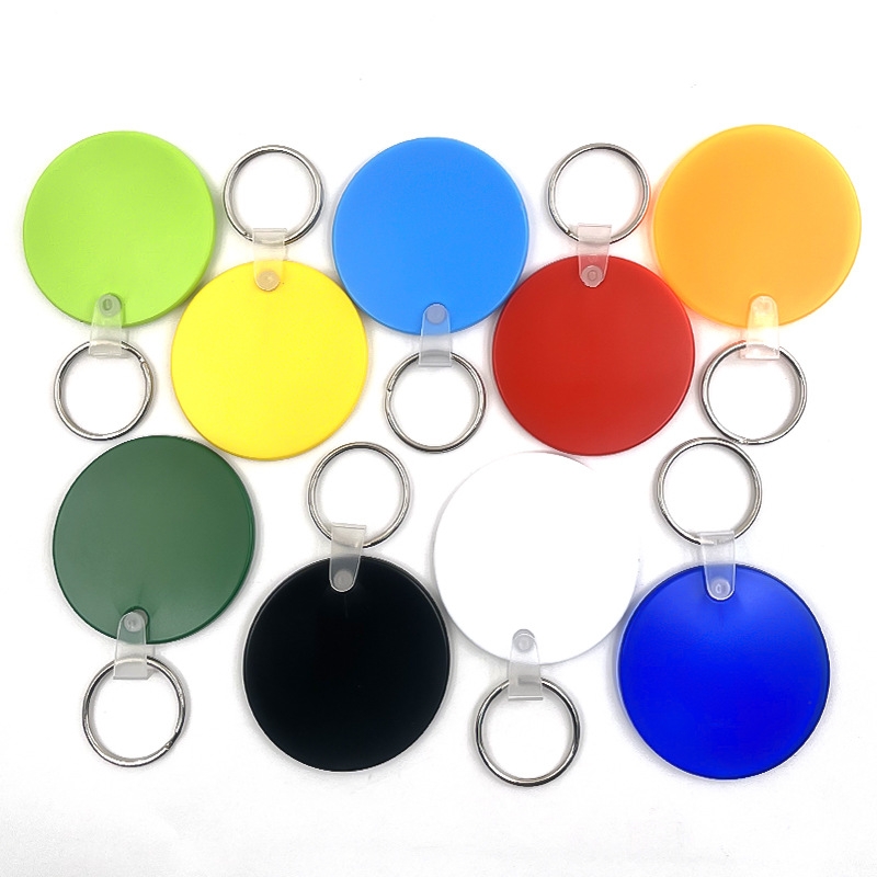 Custom Rubber Bendable Round Shape Silicone Keychain Soft PVC Hotel Key Tags