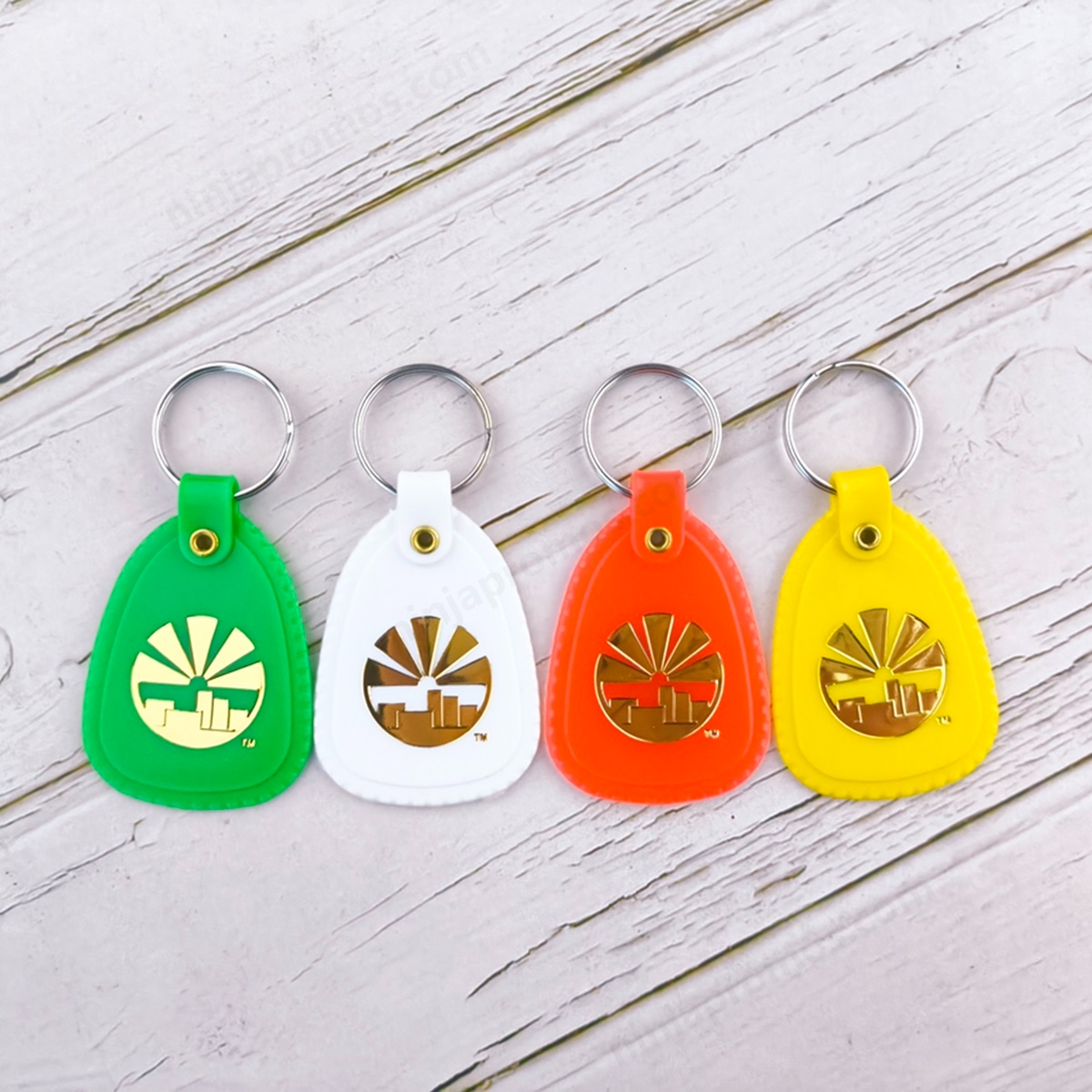 Vintage Gold Foil Saddle Key Tag | Custom Designer Keychain with Logo