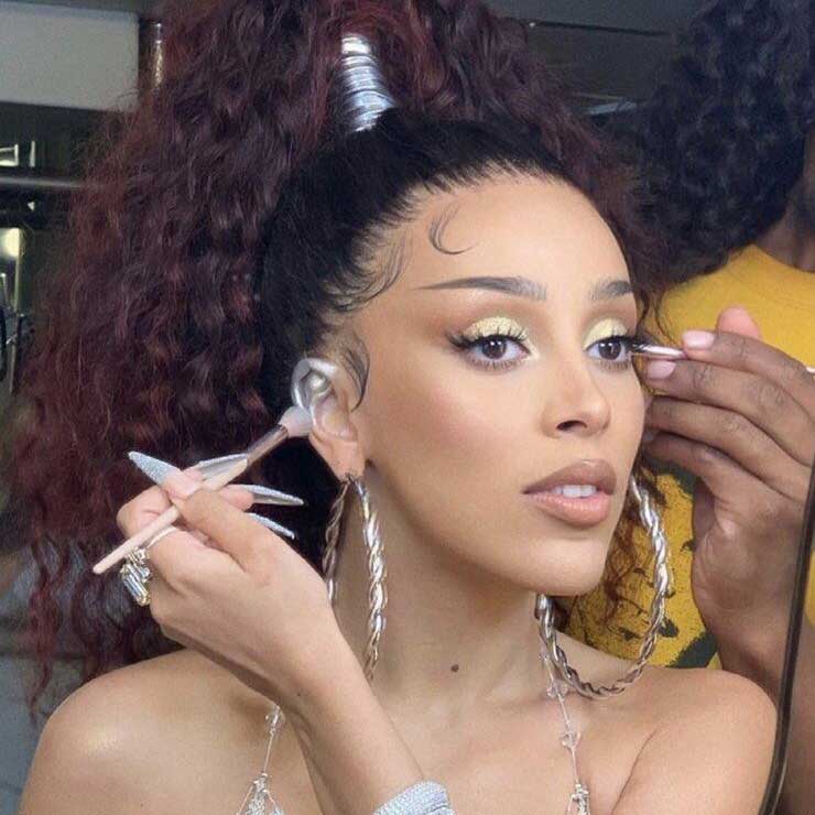 What Does Doja Cat Natural Hair Look Like