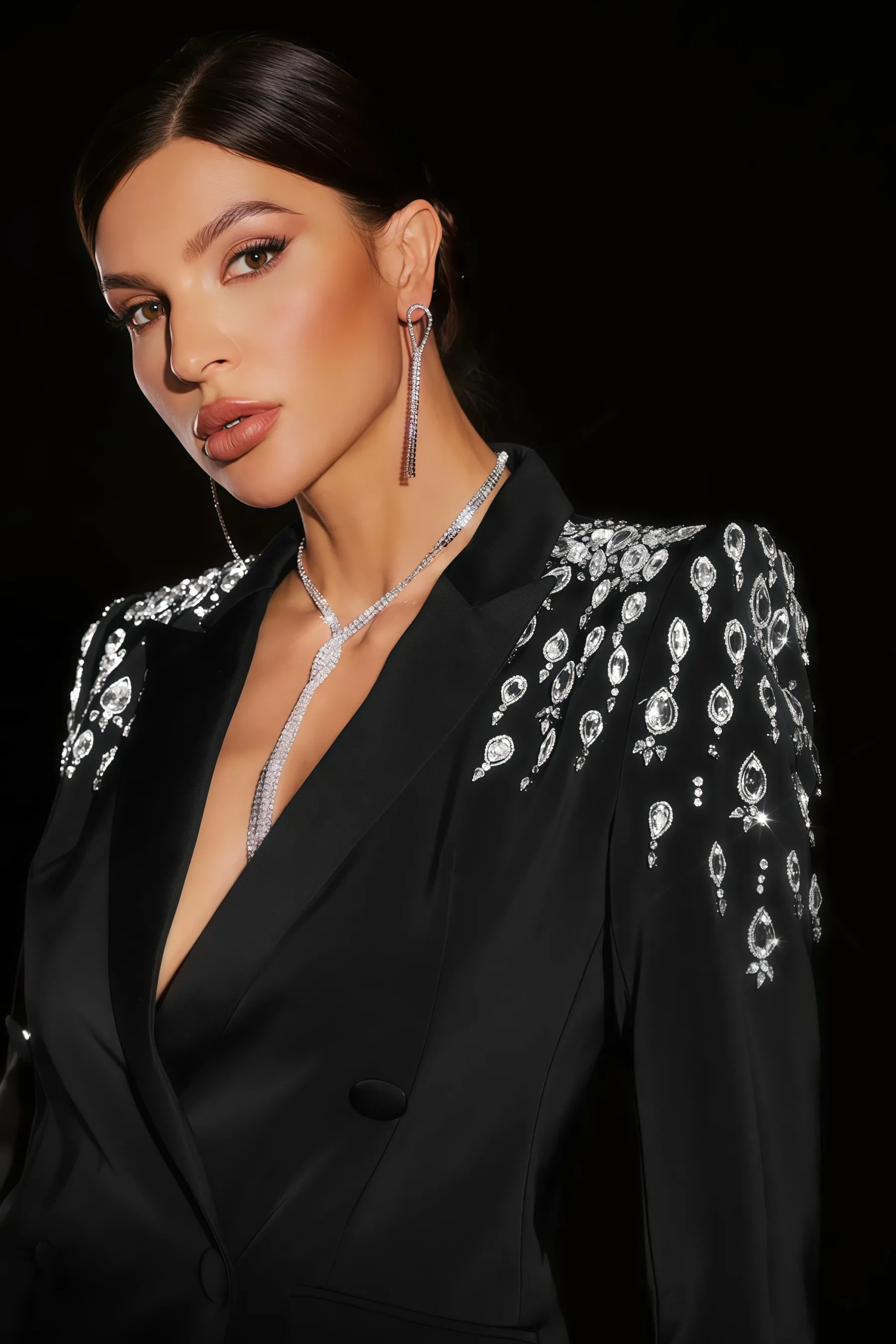 Niera Diamond Embellishment Blazer-Black