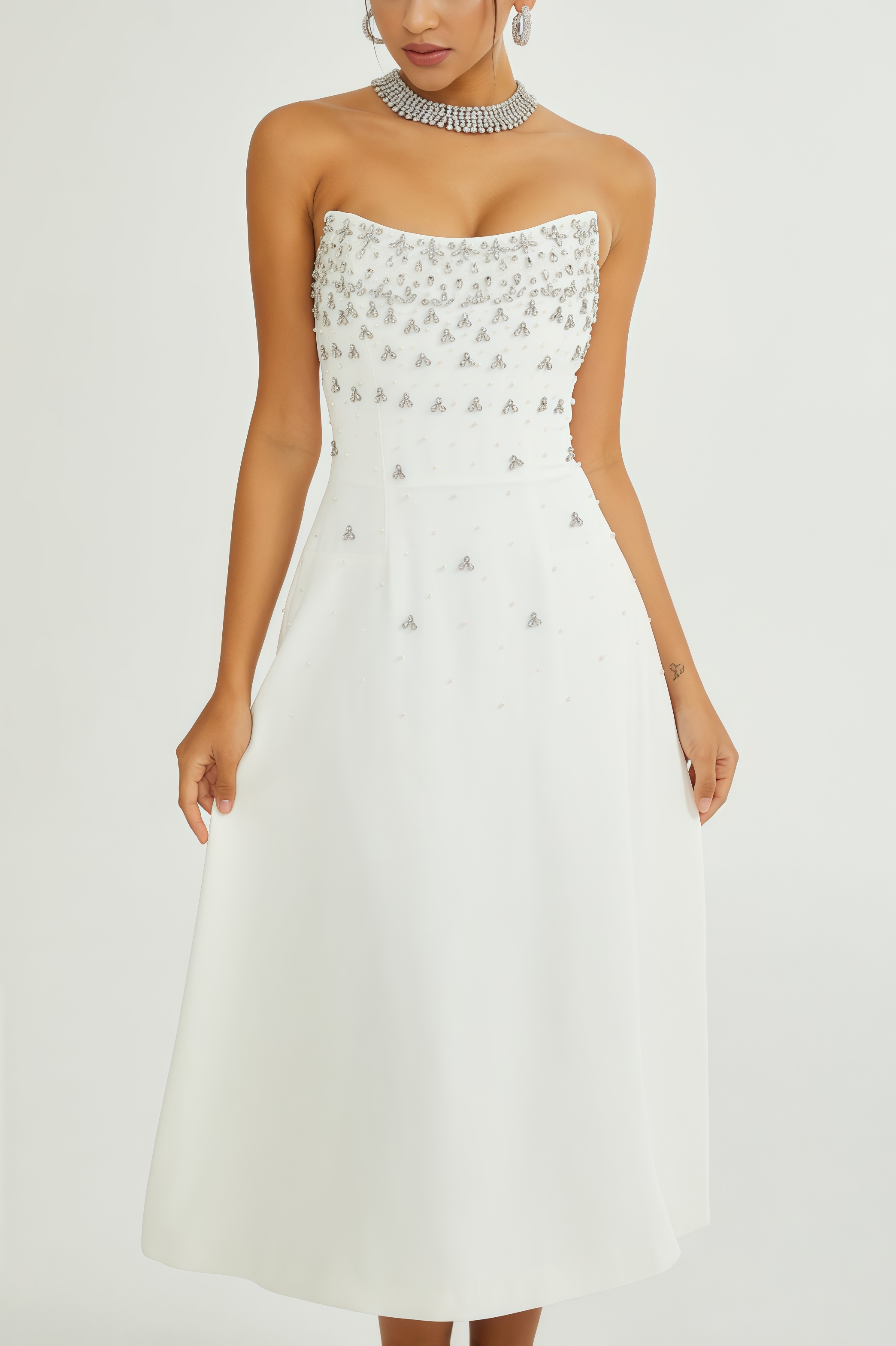 Zirana White Diamond Maxi Dress