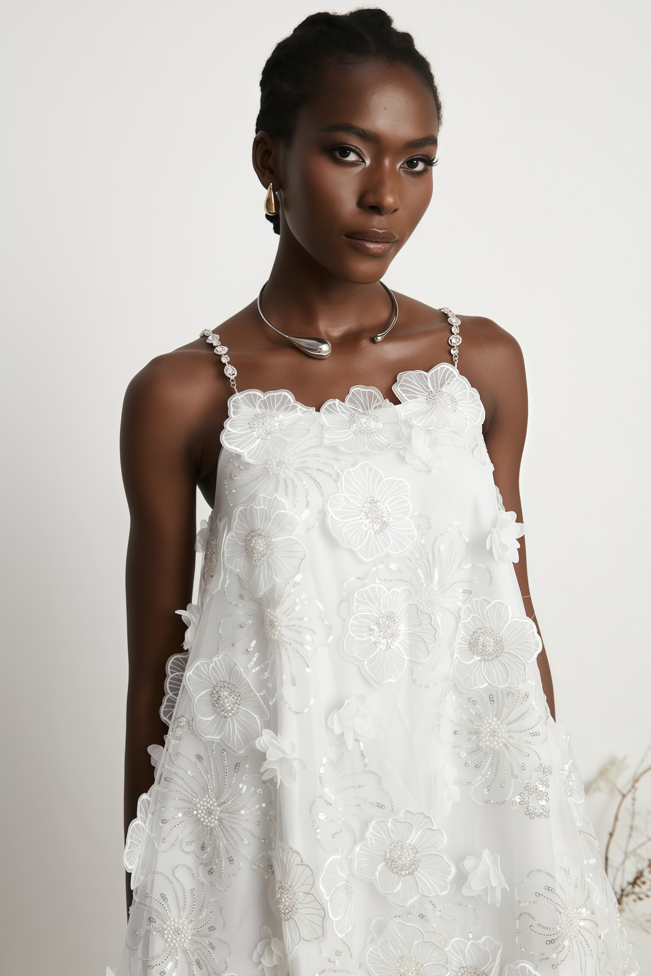 Darirke White Flower Sequin Mesh Mini Dress