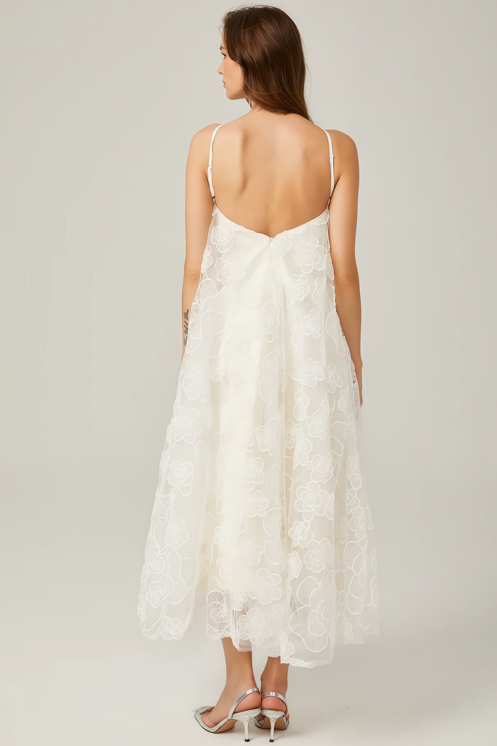 Eamon Neckless Backless Mesh Midi Dress