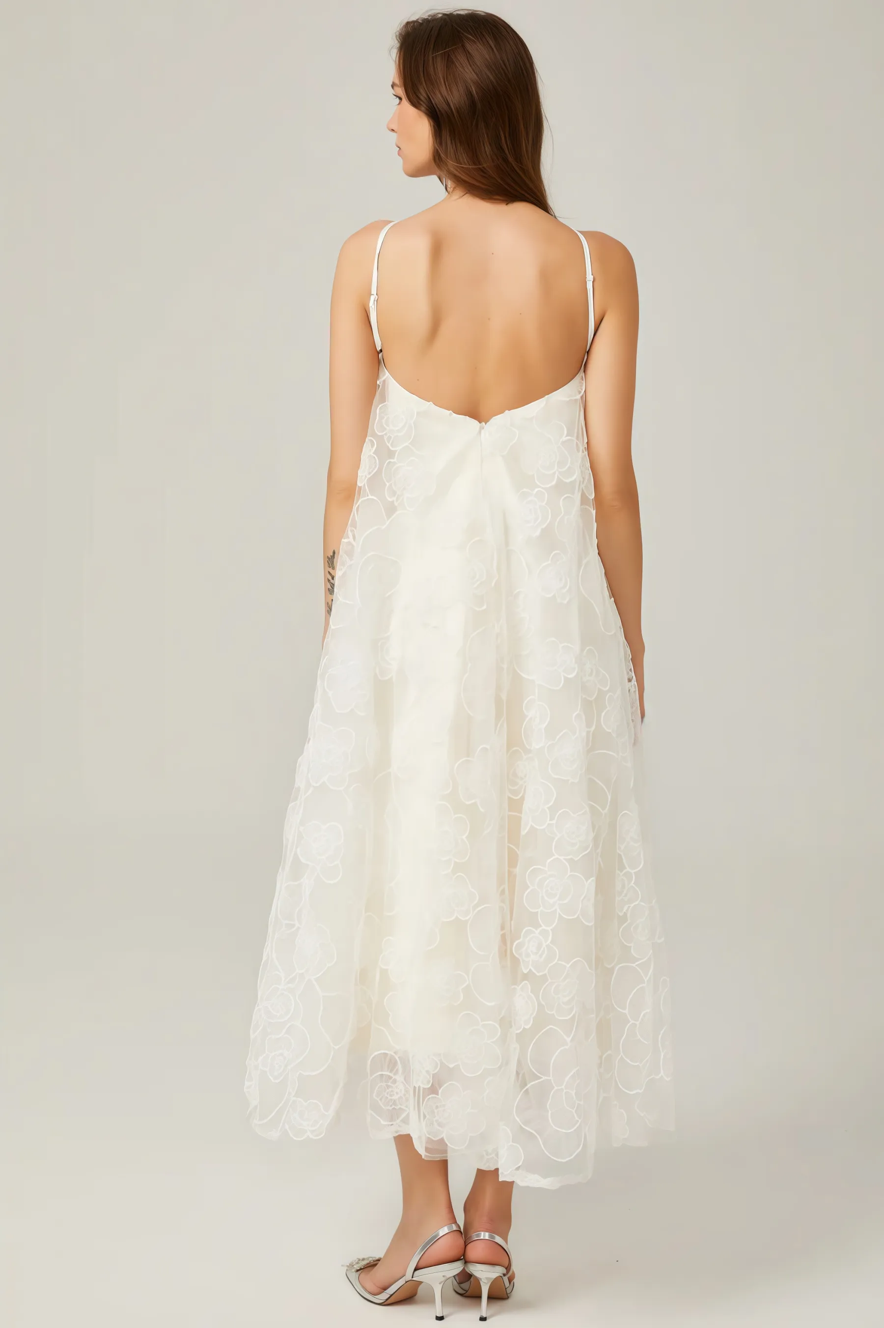 Eamon Neckless Backless Mesh Midi Dress