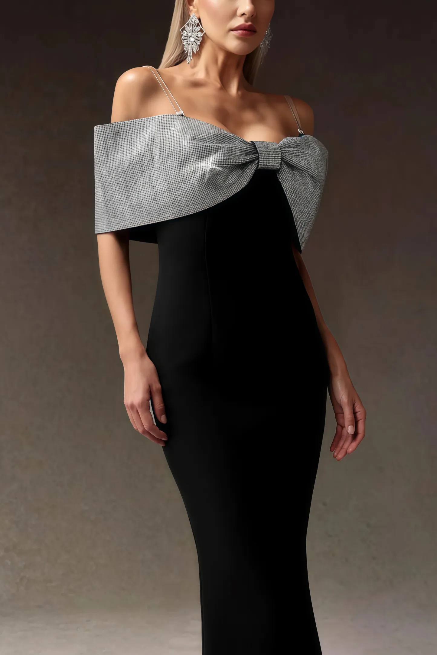 Rydad Bow Diamond Slim Maxi Dress