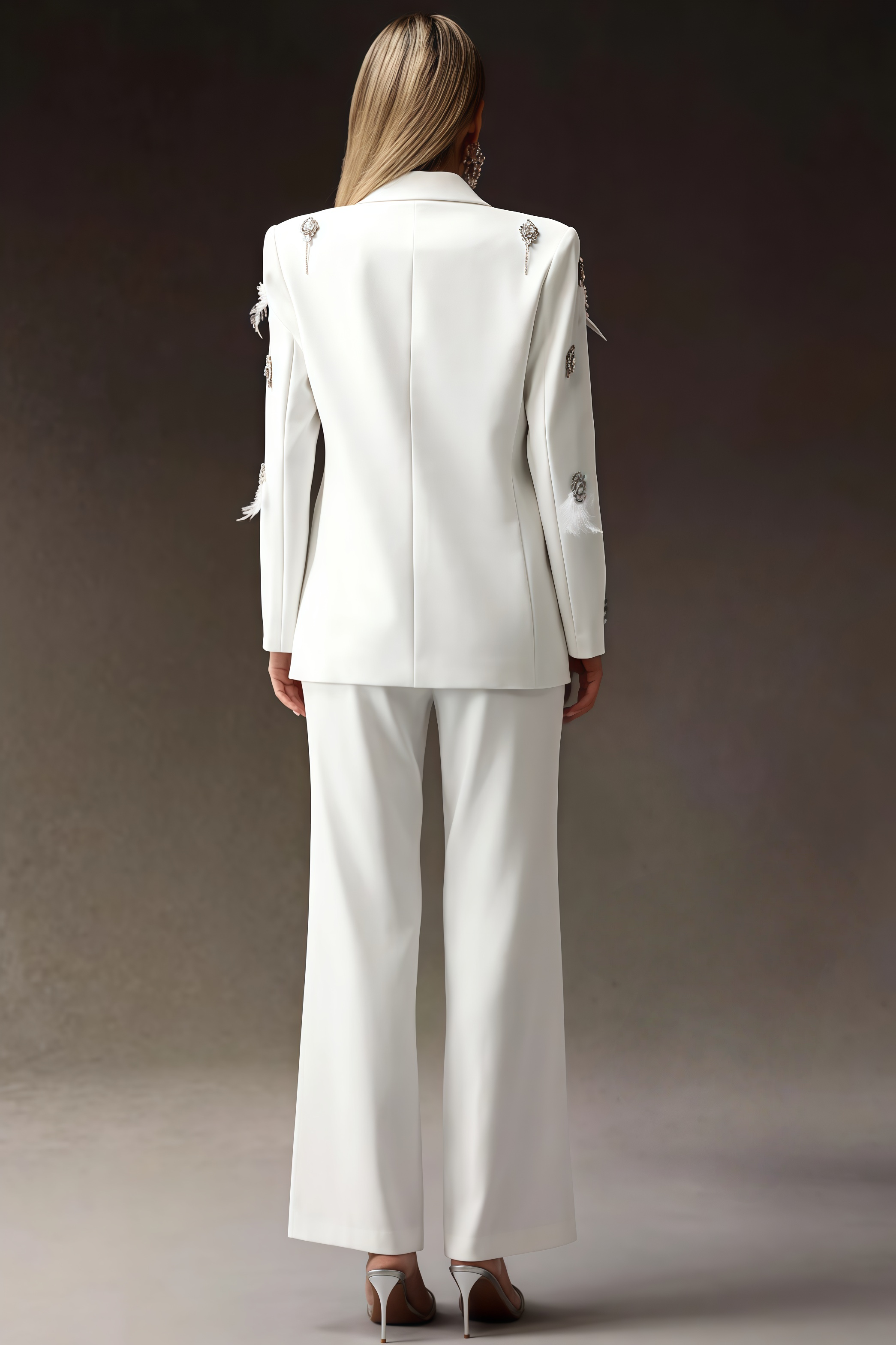 Enrild Diamond Feather Suit Set