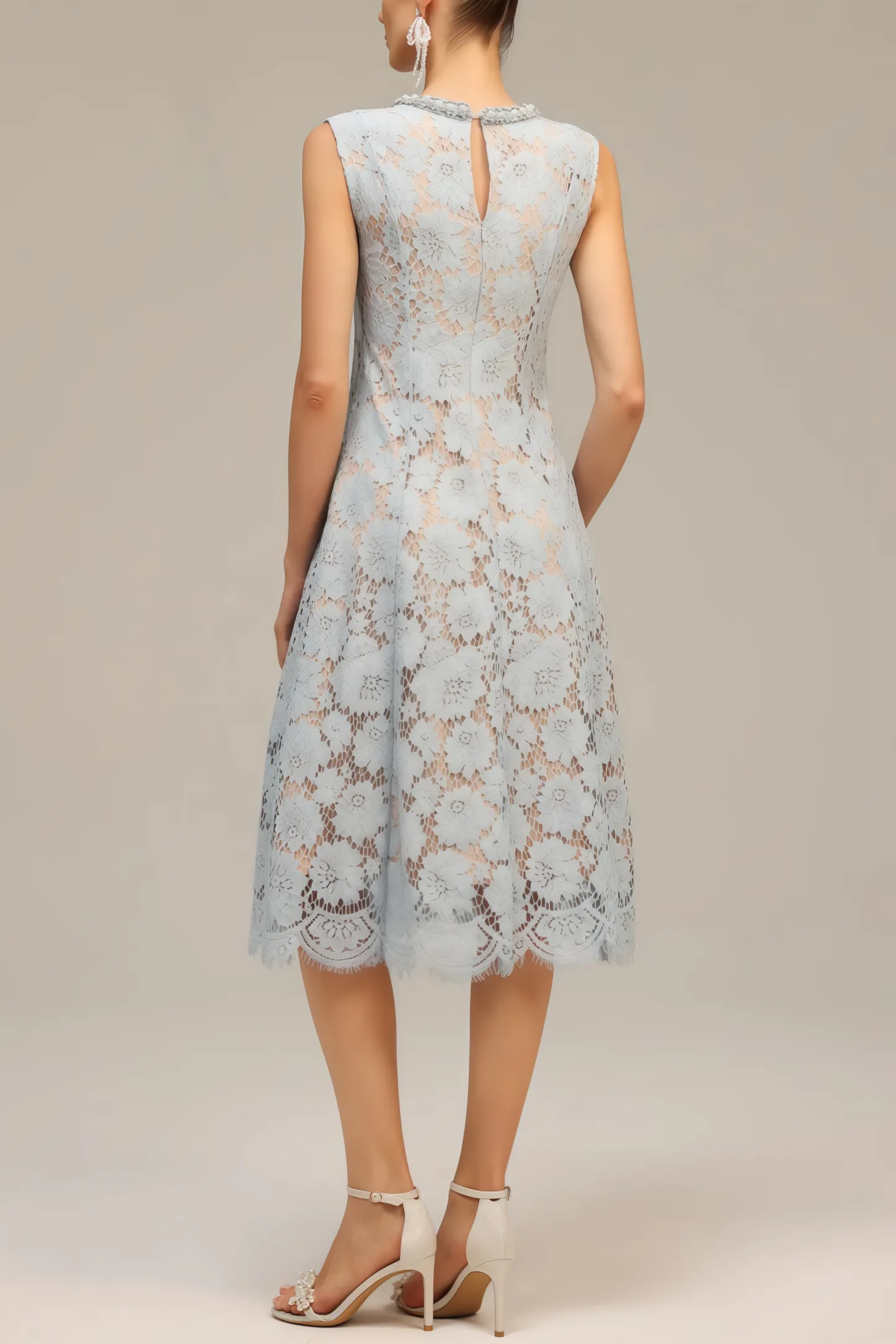 Noxlk Sleeveless Diamond Pearl Midi Dress