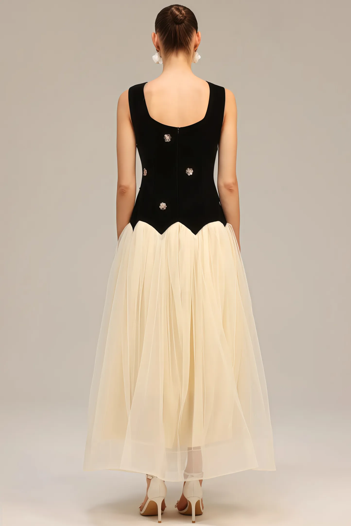 Halcylt Sleeveless Sequin Flowers Maxi Dress
