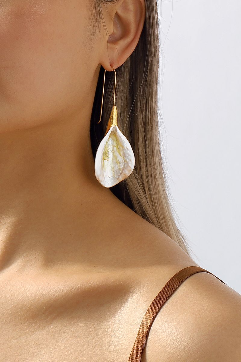 Wyn Alloy Electroplate Earrings