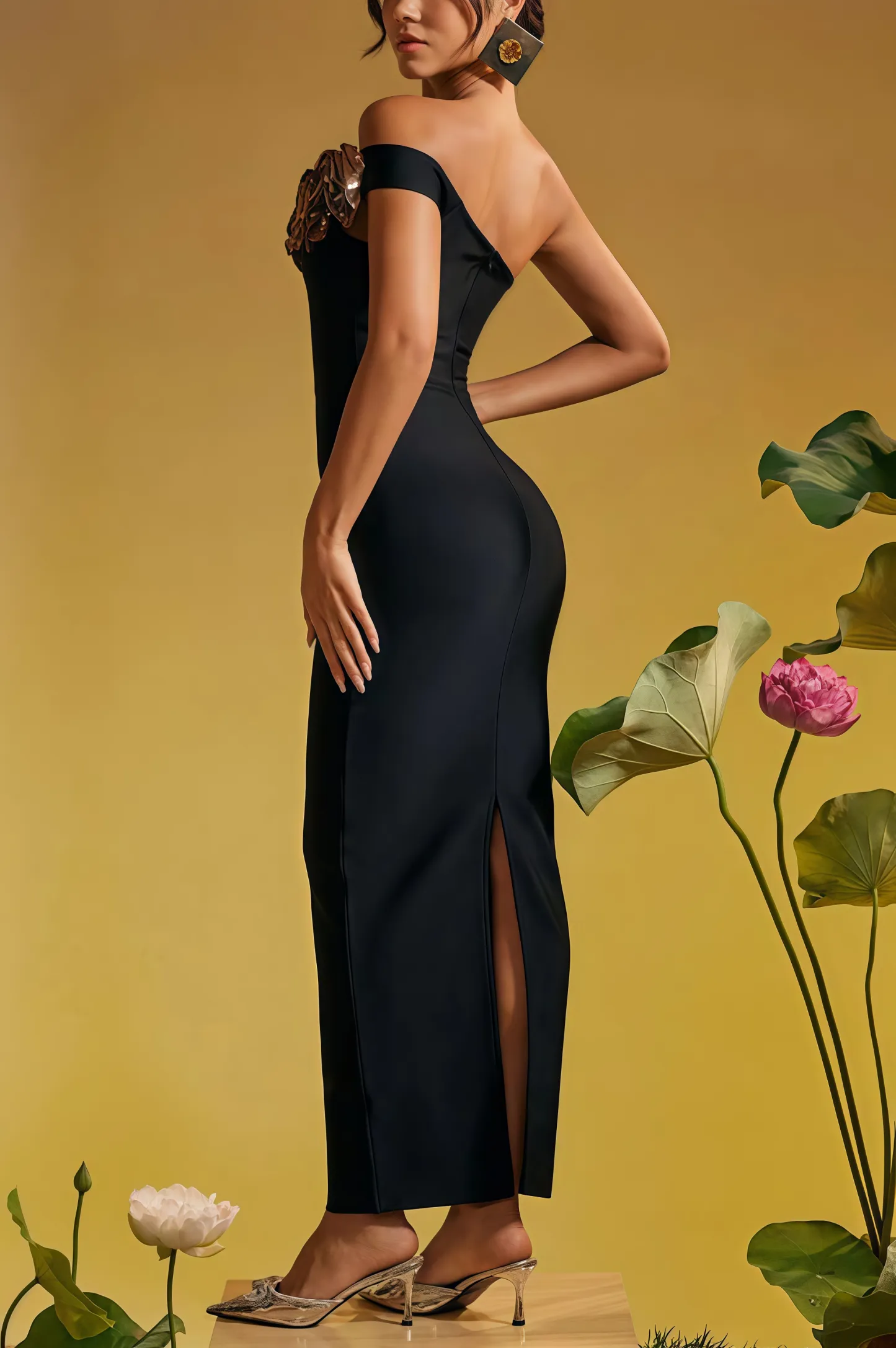 Omi One Shoulder Flowers Bandage Midi Dress
