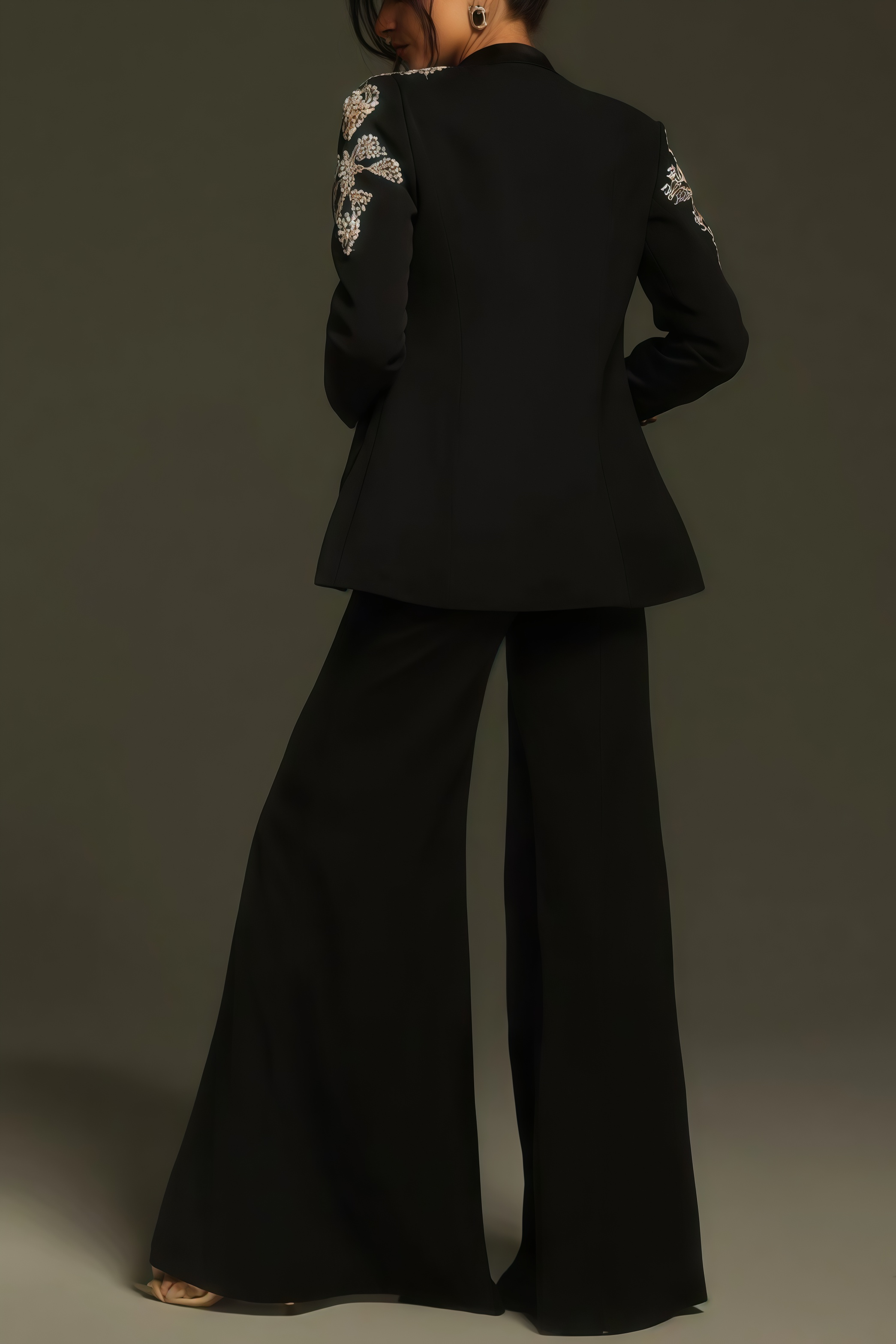 Pael Rhinestone Split Blazer Set