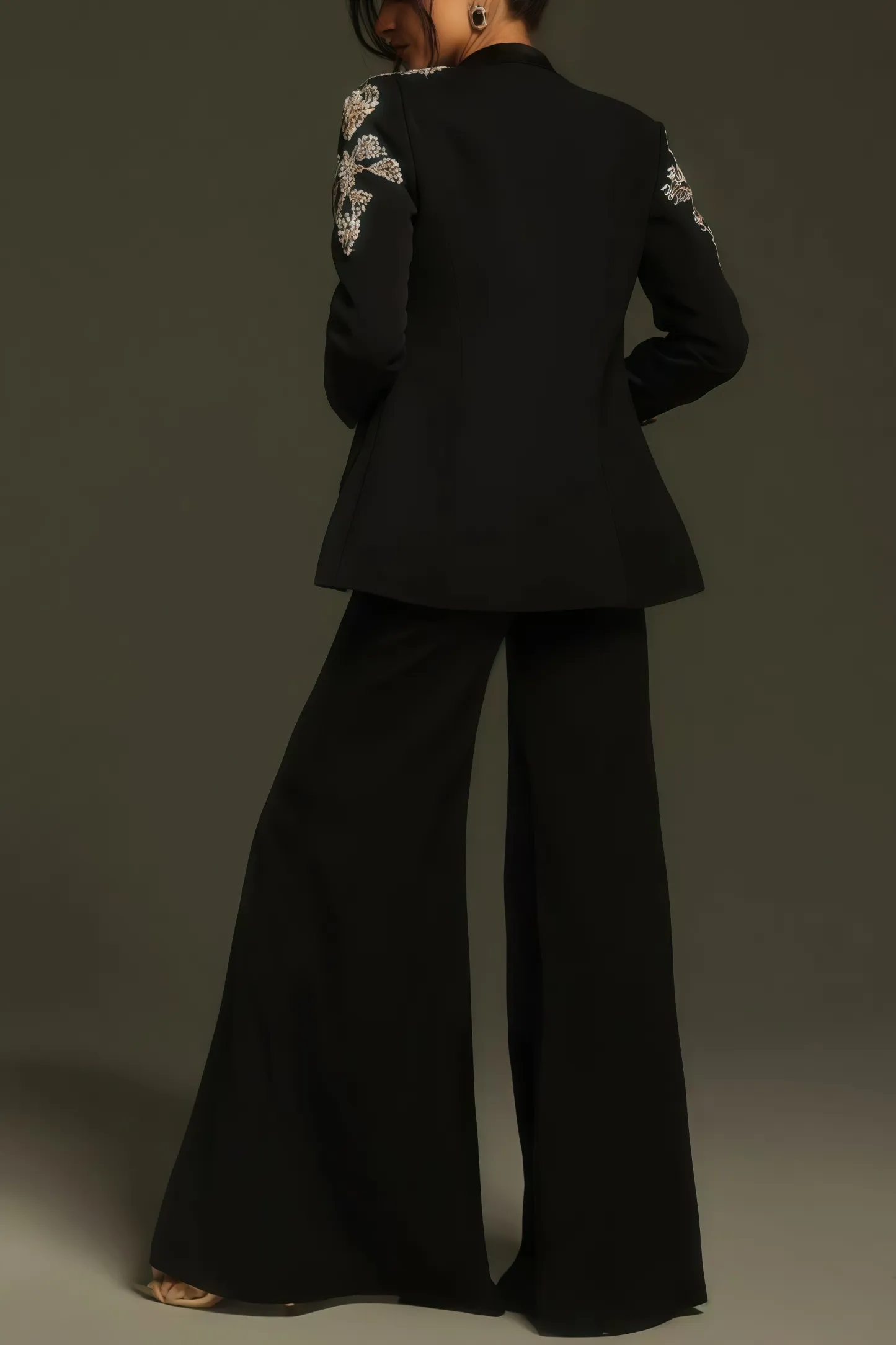 Pael Rhinestone Split Blazer Set