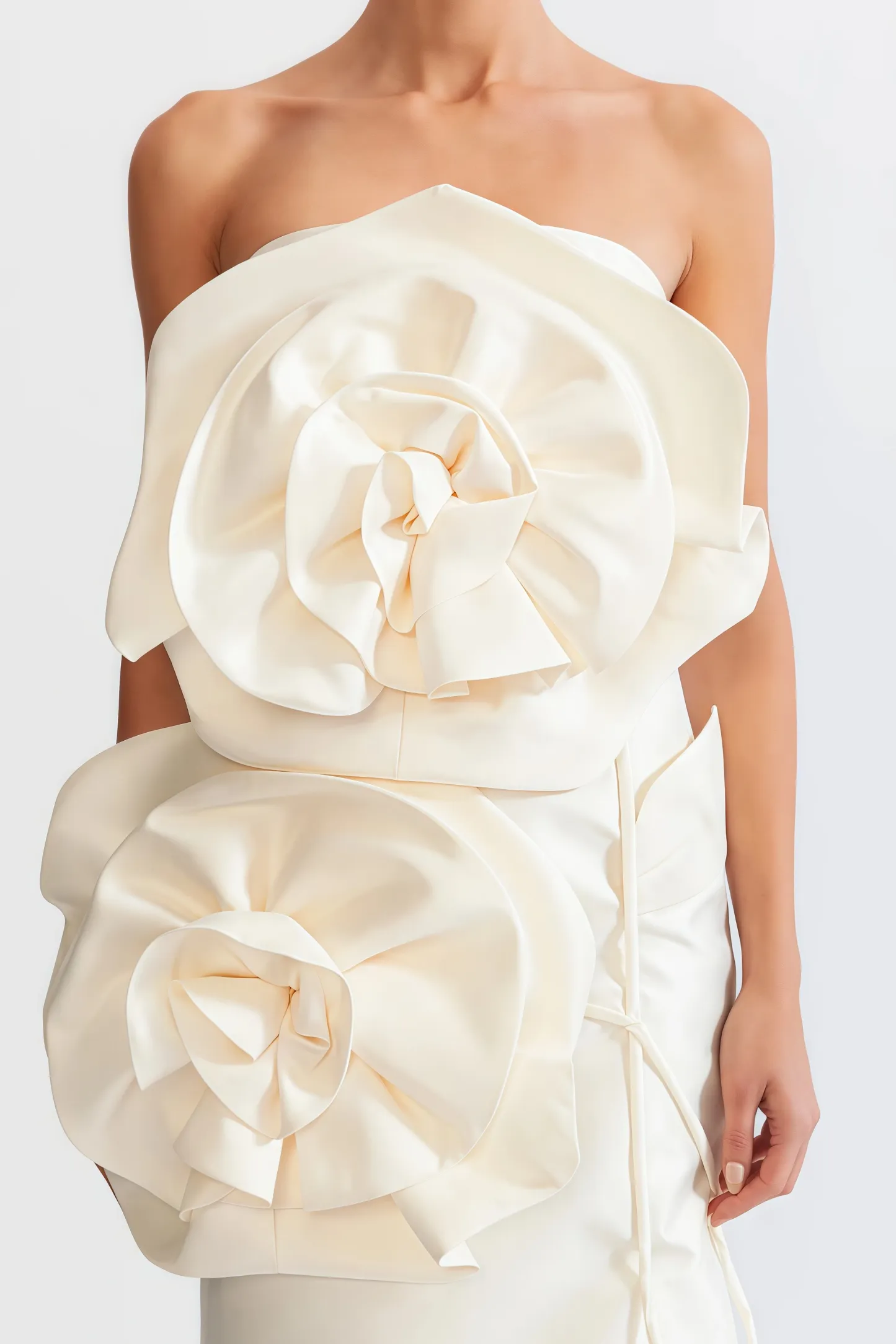 Roie 3D Flower Design Midi Dress