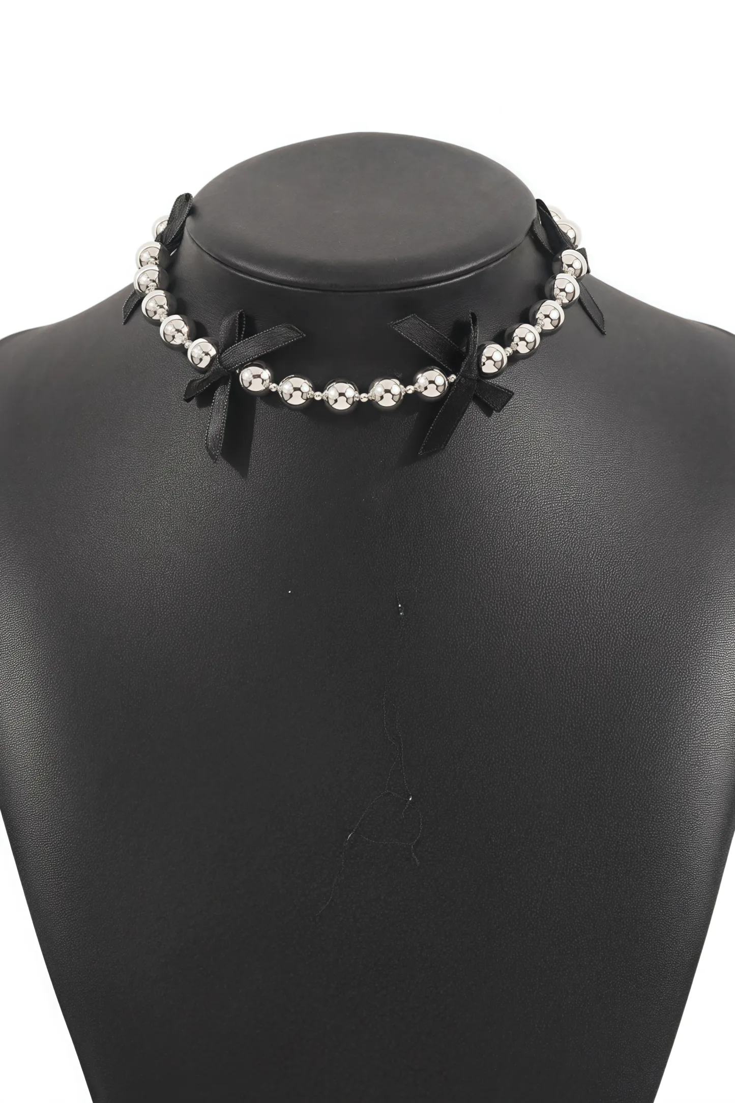 Ludo Black Ribbon Beaded Necklace