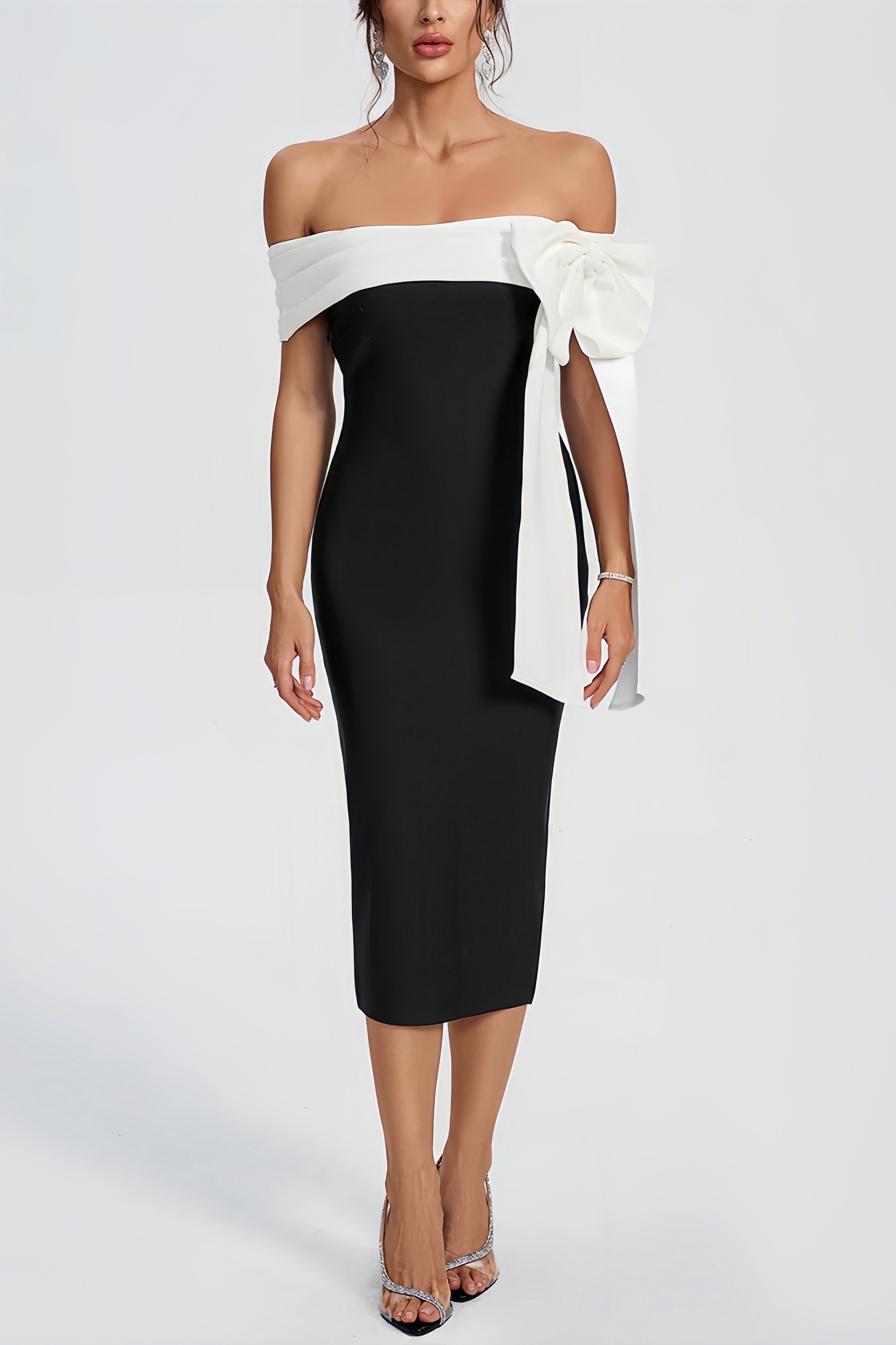 Yelia Stereo Bow Strapless Midi Dress