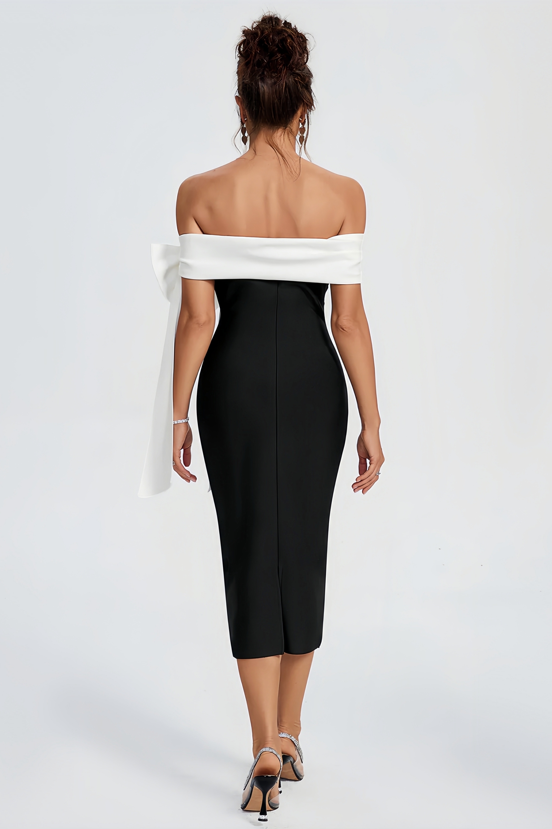 Yelia Stereo Bow Strapless Midi Dress