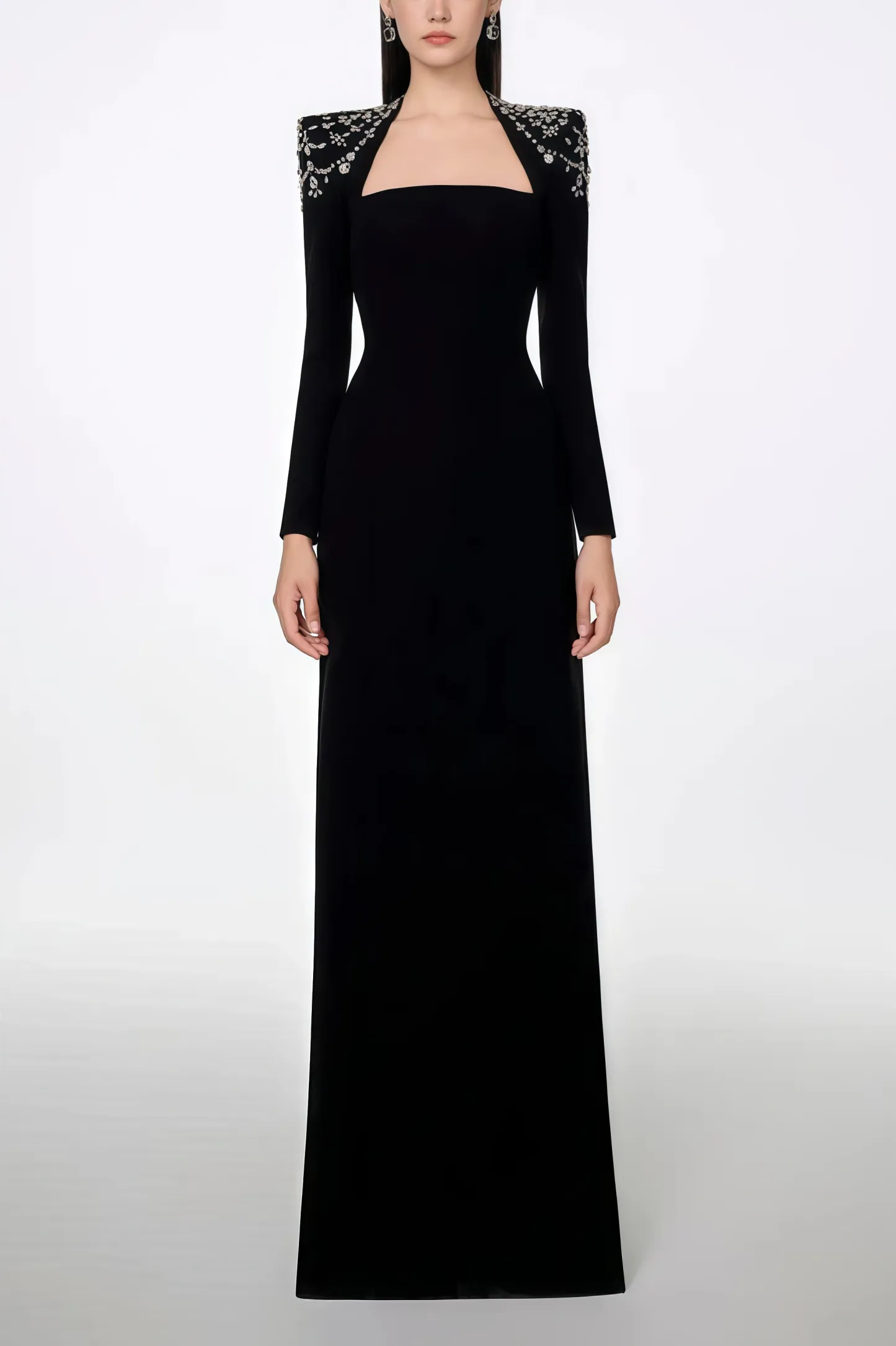 Roxany Queen Anne Neckline Maxi Dress
