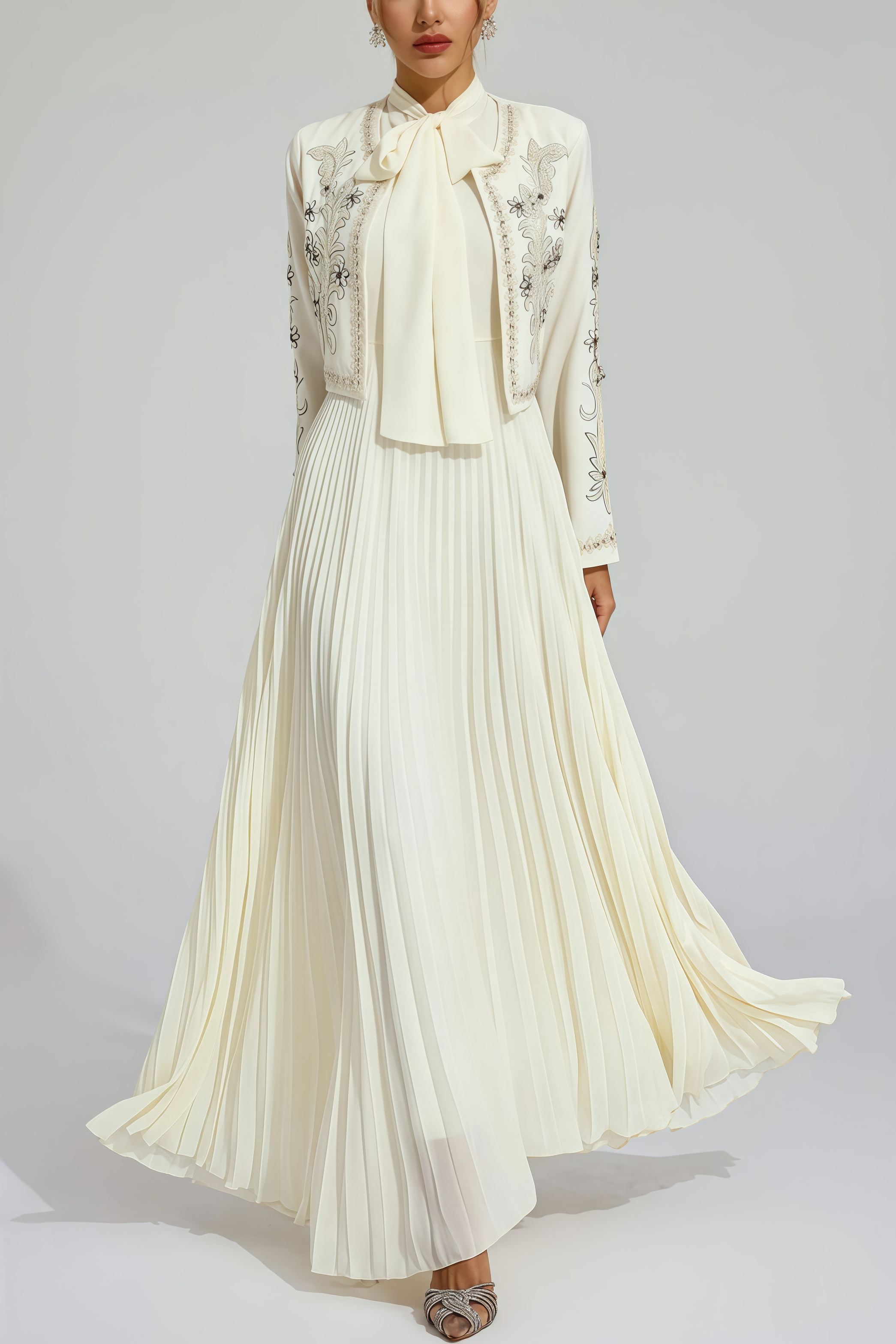 Delsld White Beads Embellished Set