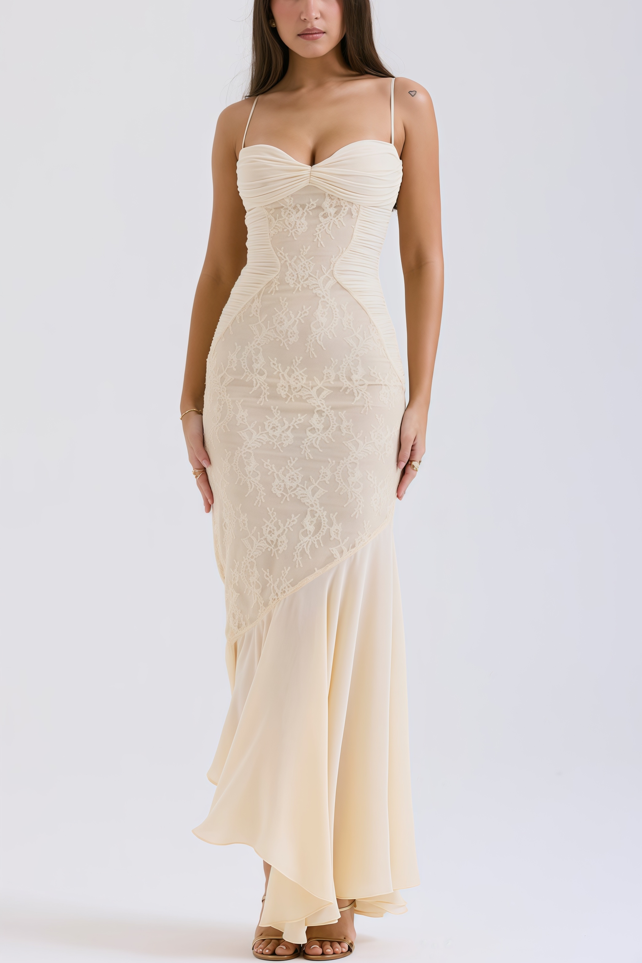 Vaelse Lace Ruffle Halter Maxi Dress