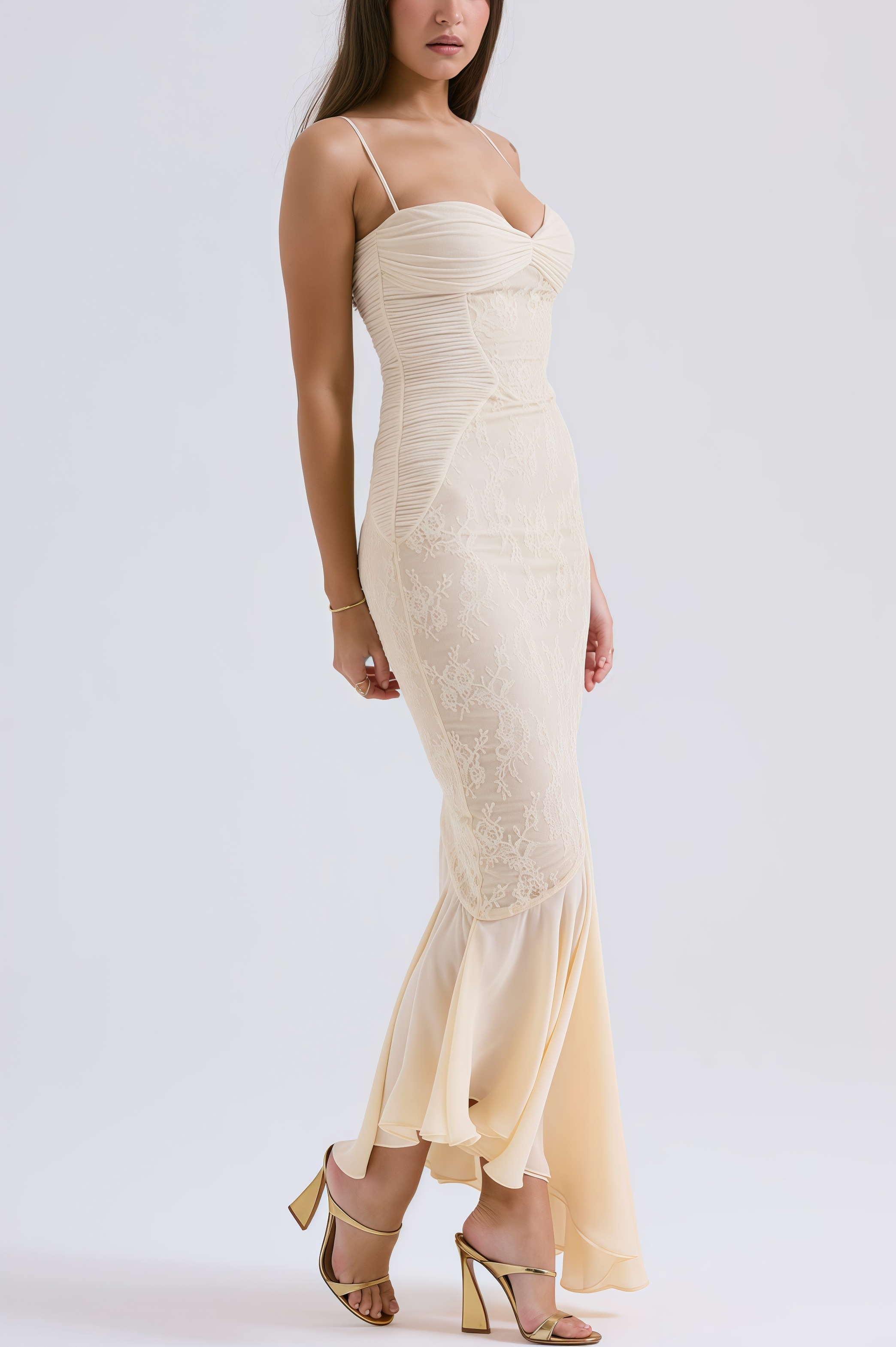 Vaelse Lace Ruffle Halter Maxi Dress