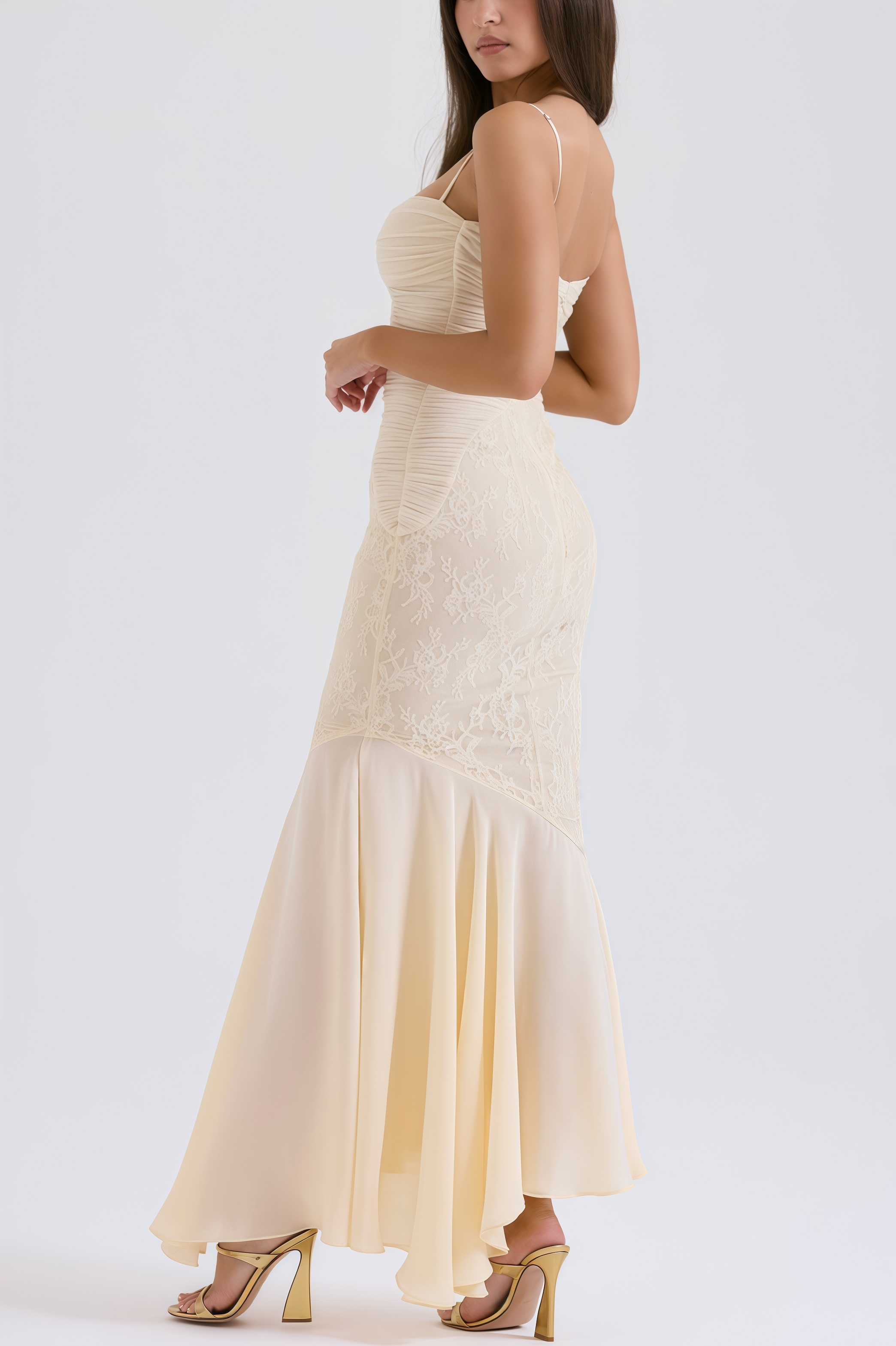 Vaelse Lace Ruffle Halter Maxi Dress