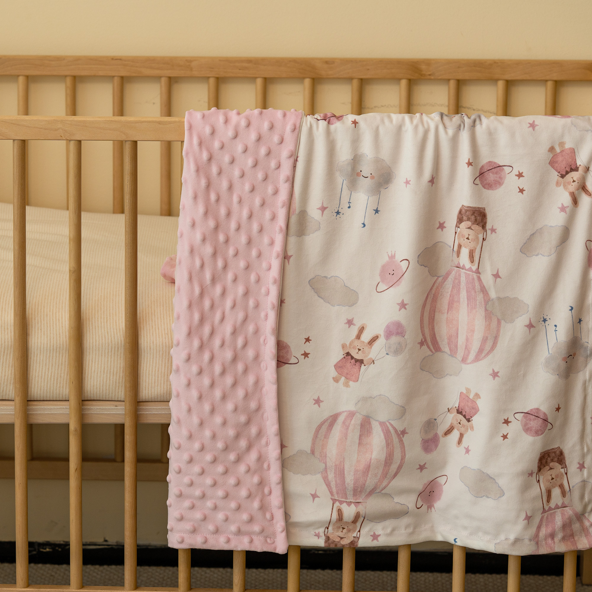 Bunny's Dreamy Flight | Fleece Plush Dot Blanket | 30''*40''