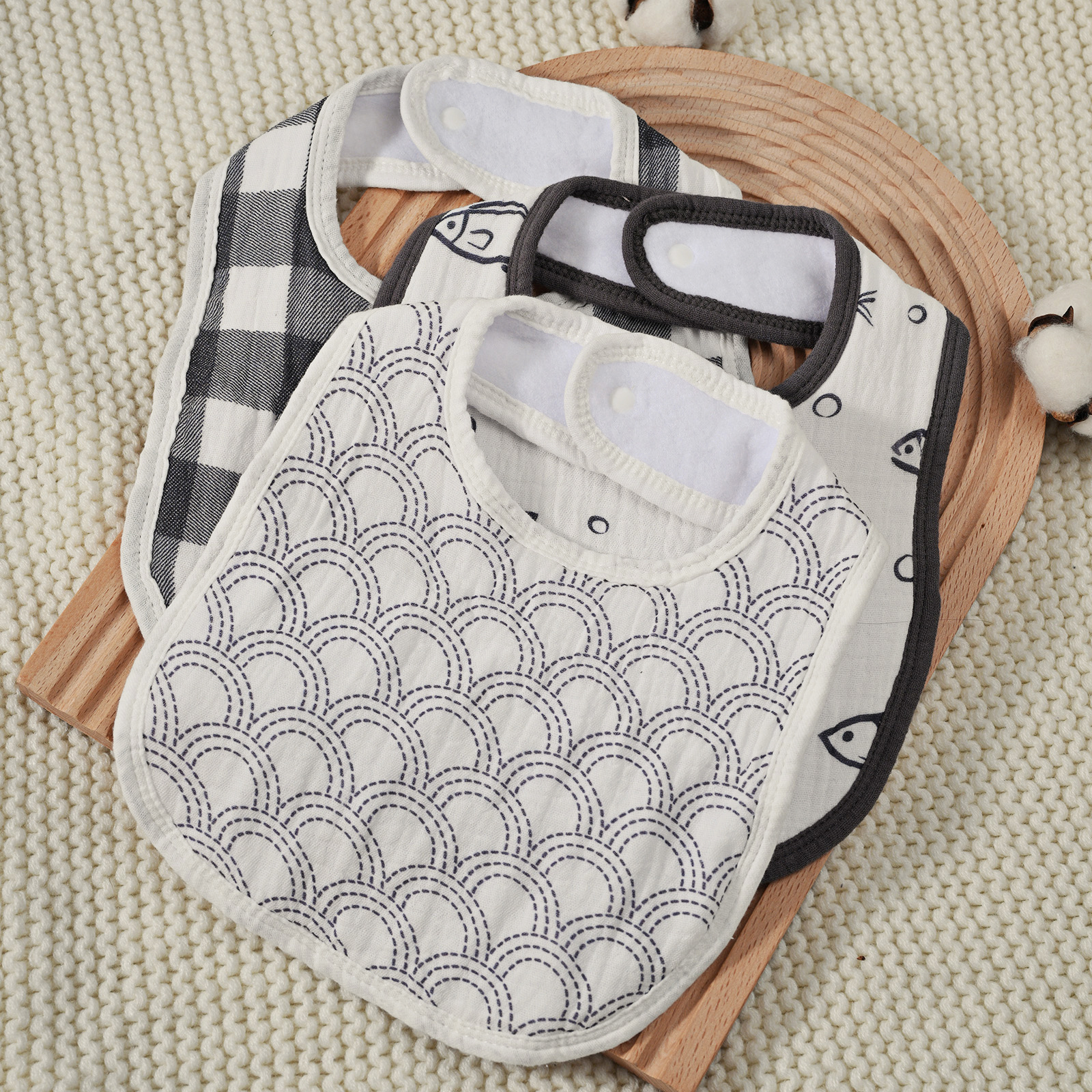 Bubble | baby muslin bibs 8 pack | 0-36 months