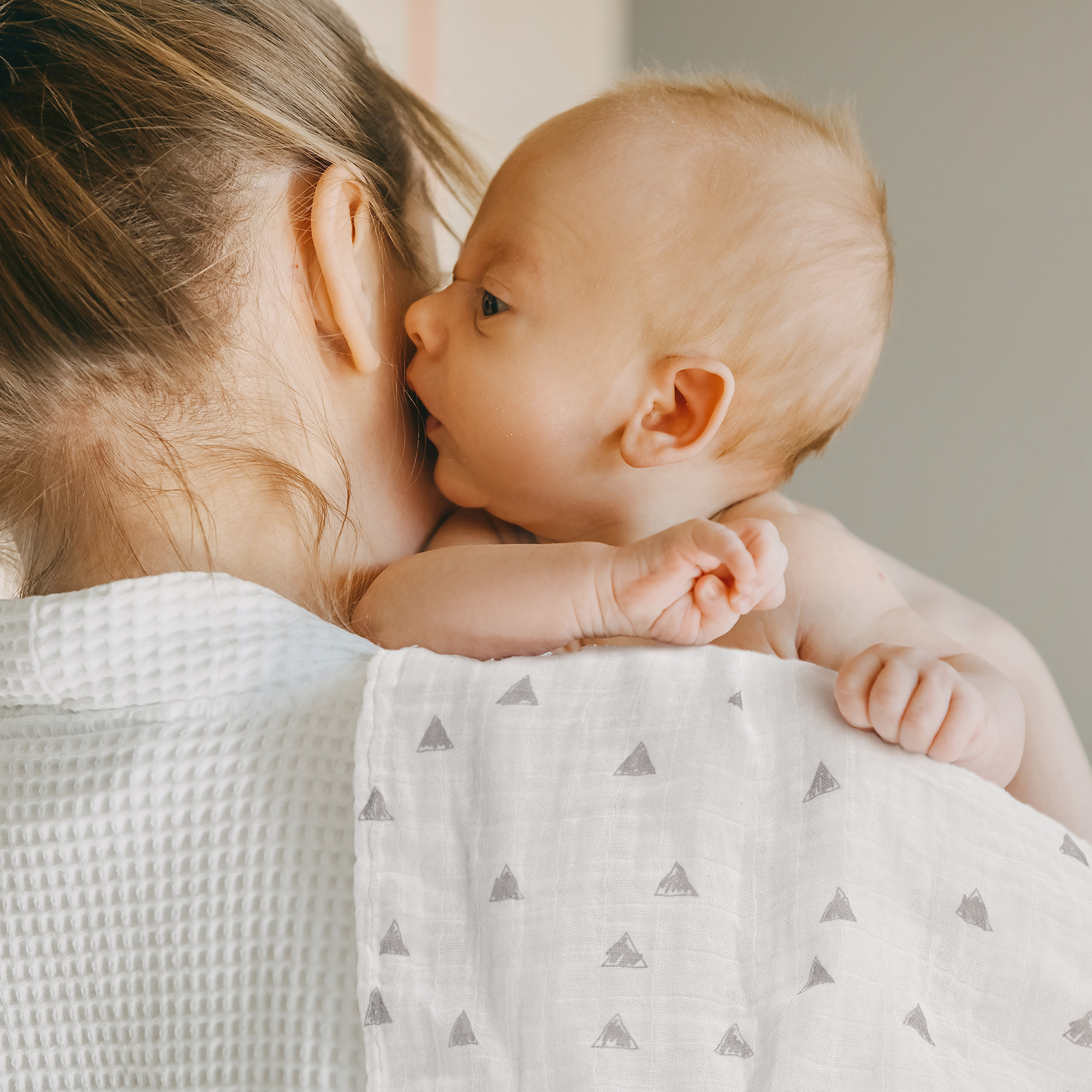 Muslin Swaddle Blankets 6-Pack, 28 X 28" - Tropical Animals