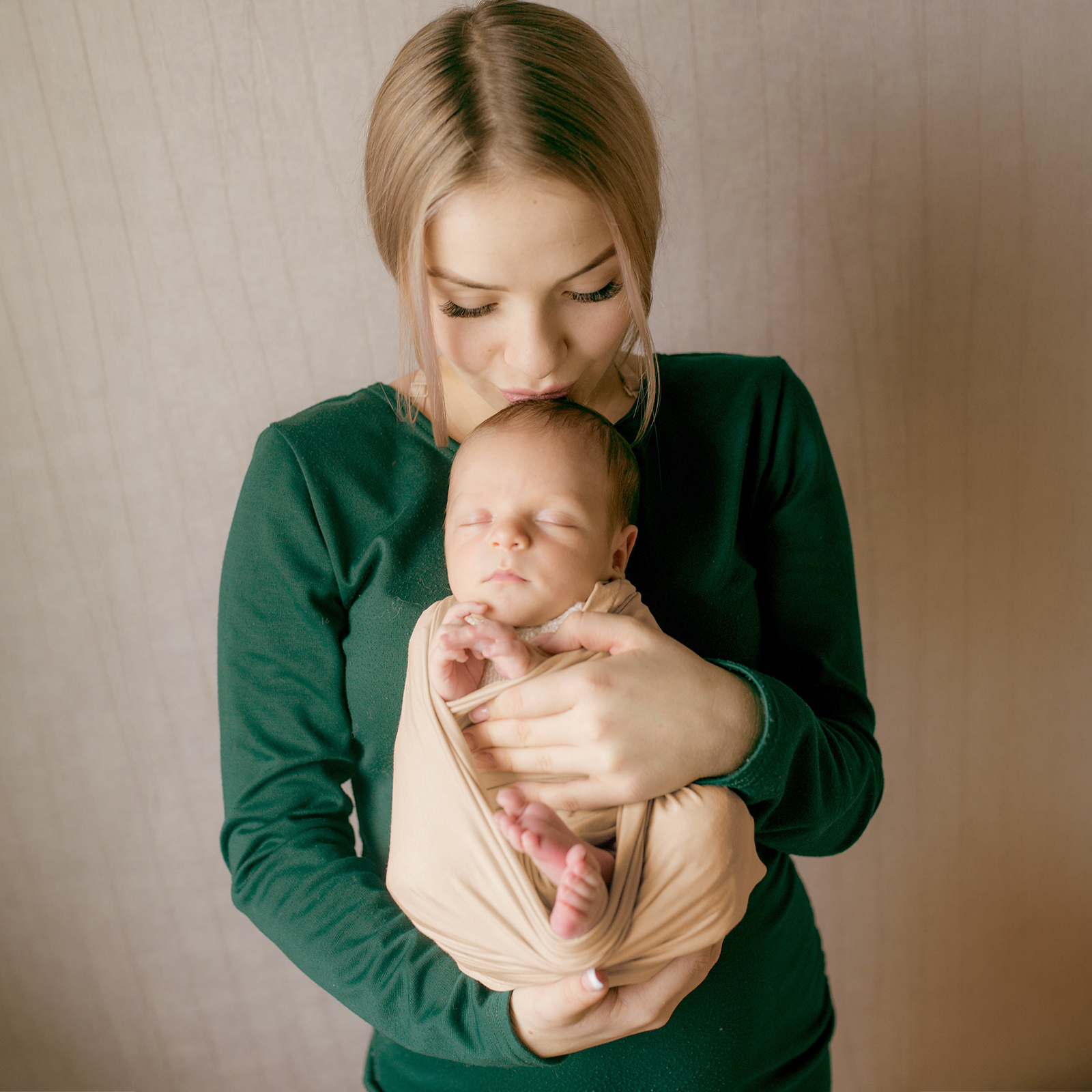 Cream | Baby Swaddle and Hat Set | 33.5*43inch