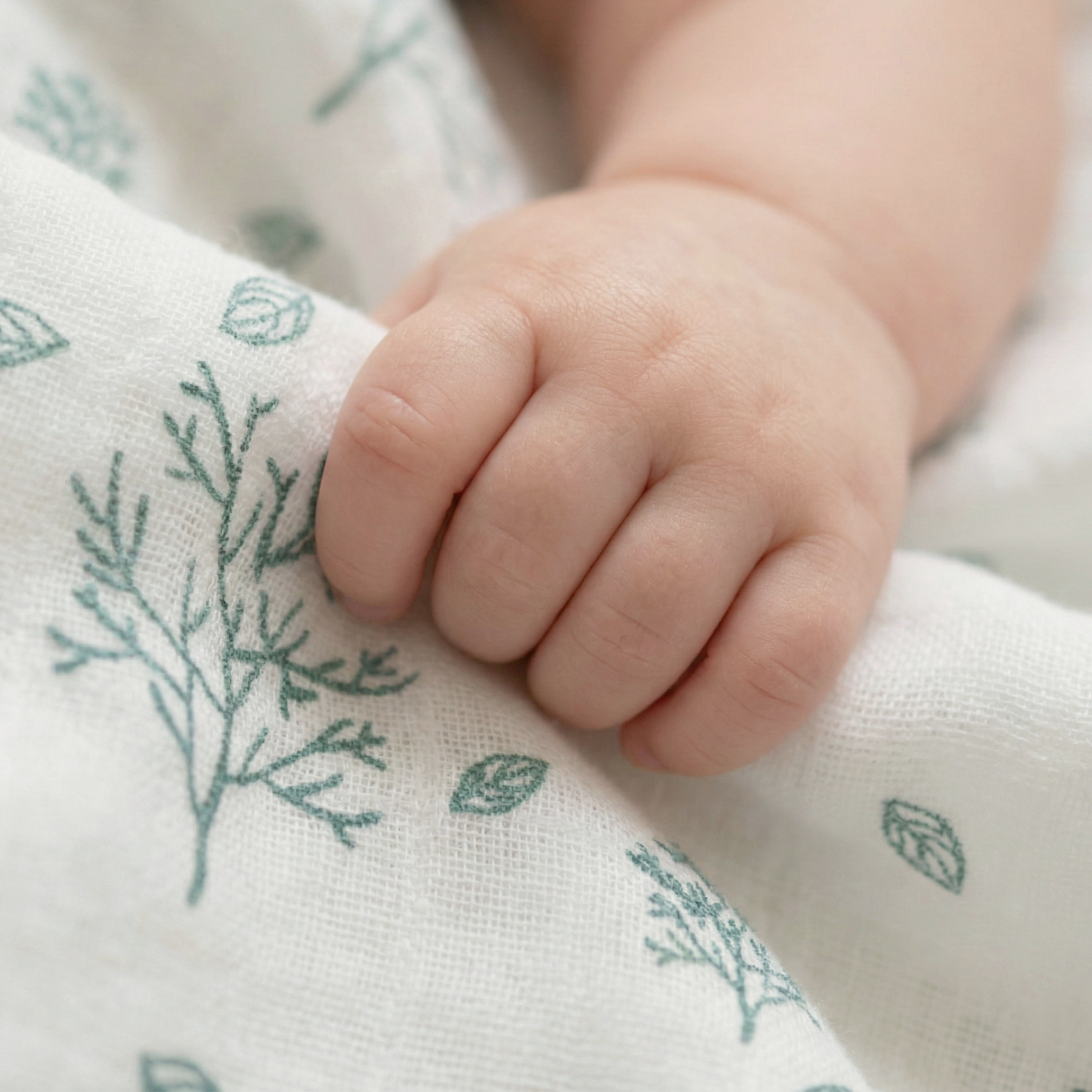 Muslin Swaddle Blankets 4-Pack | 31.5x43.3" | Mint Dusk