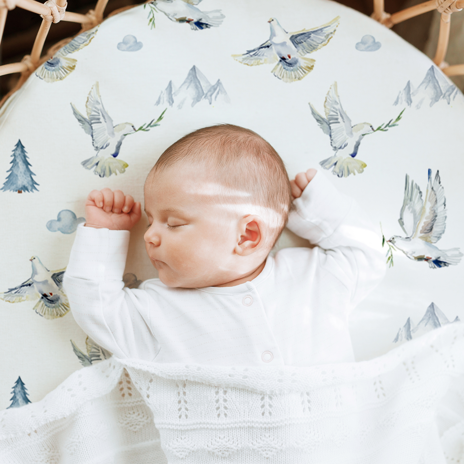 Pigeon | Soft Microfiber Fitted Change Pad Cover & Bassinet Sheets 4 Pack | 16''*32''