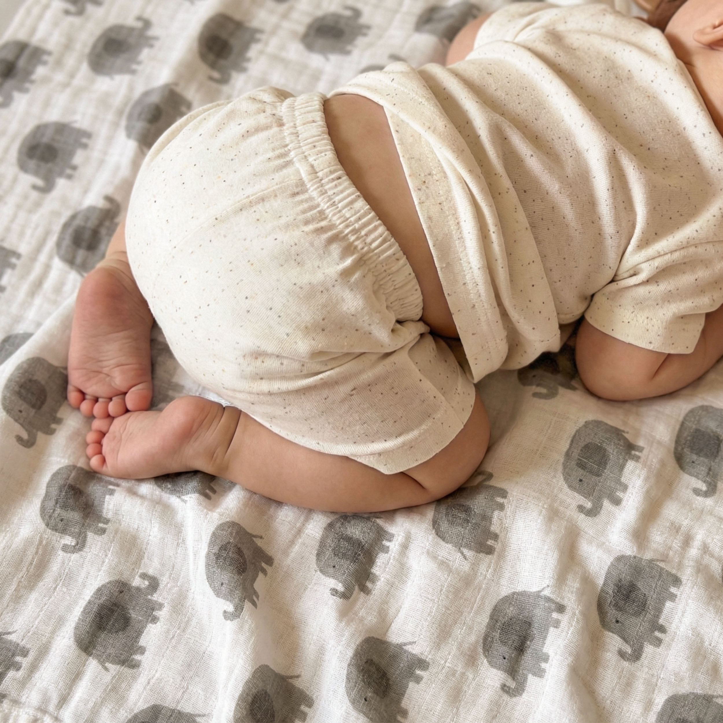 Muslin Swaddle Blankets 4-Pack | 31.5x43.3" | Grey Safari