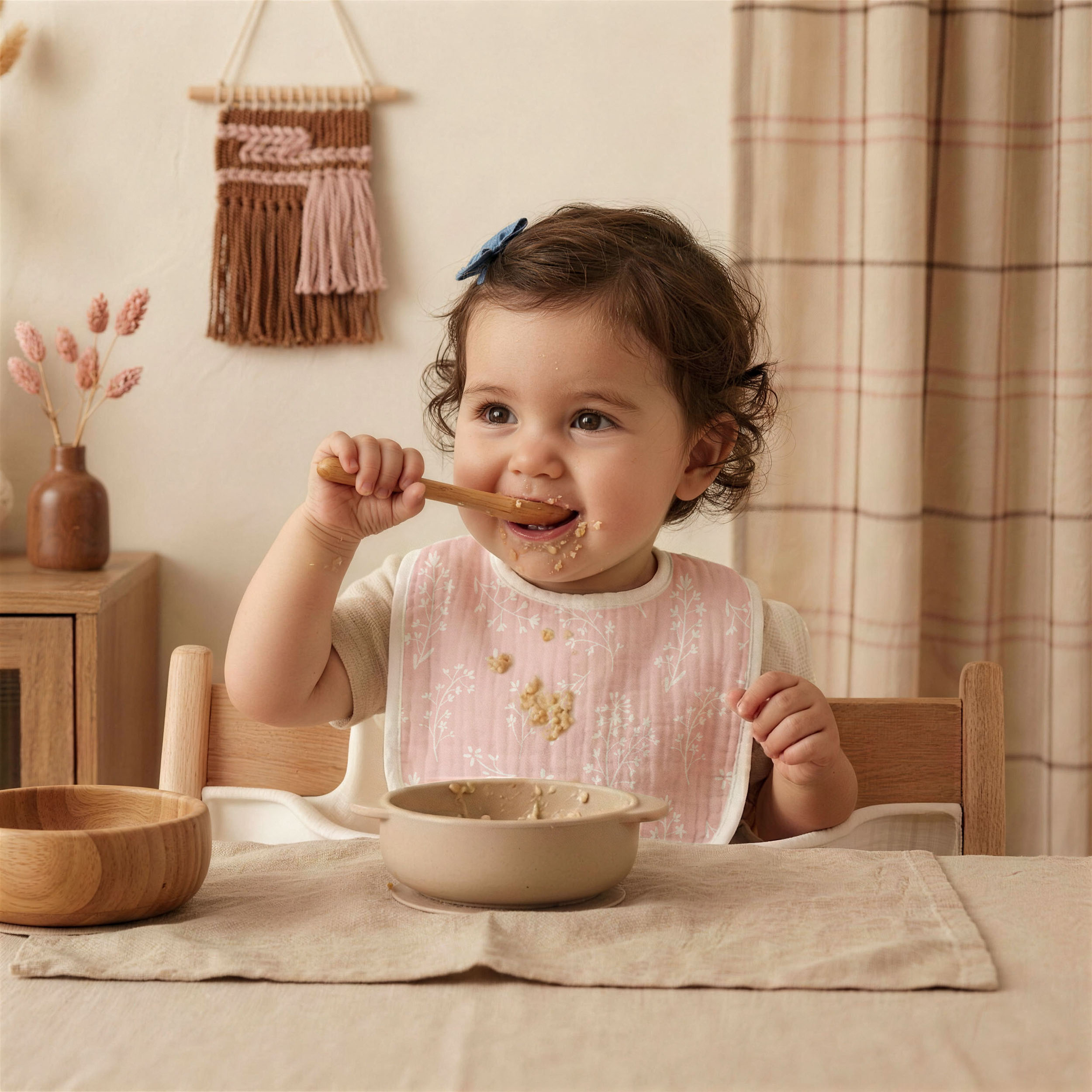 Line-Talk Elephant | baby muslin bibs 8 pack | 0-36 months