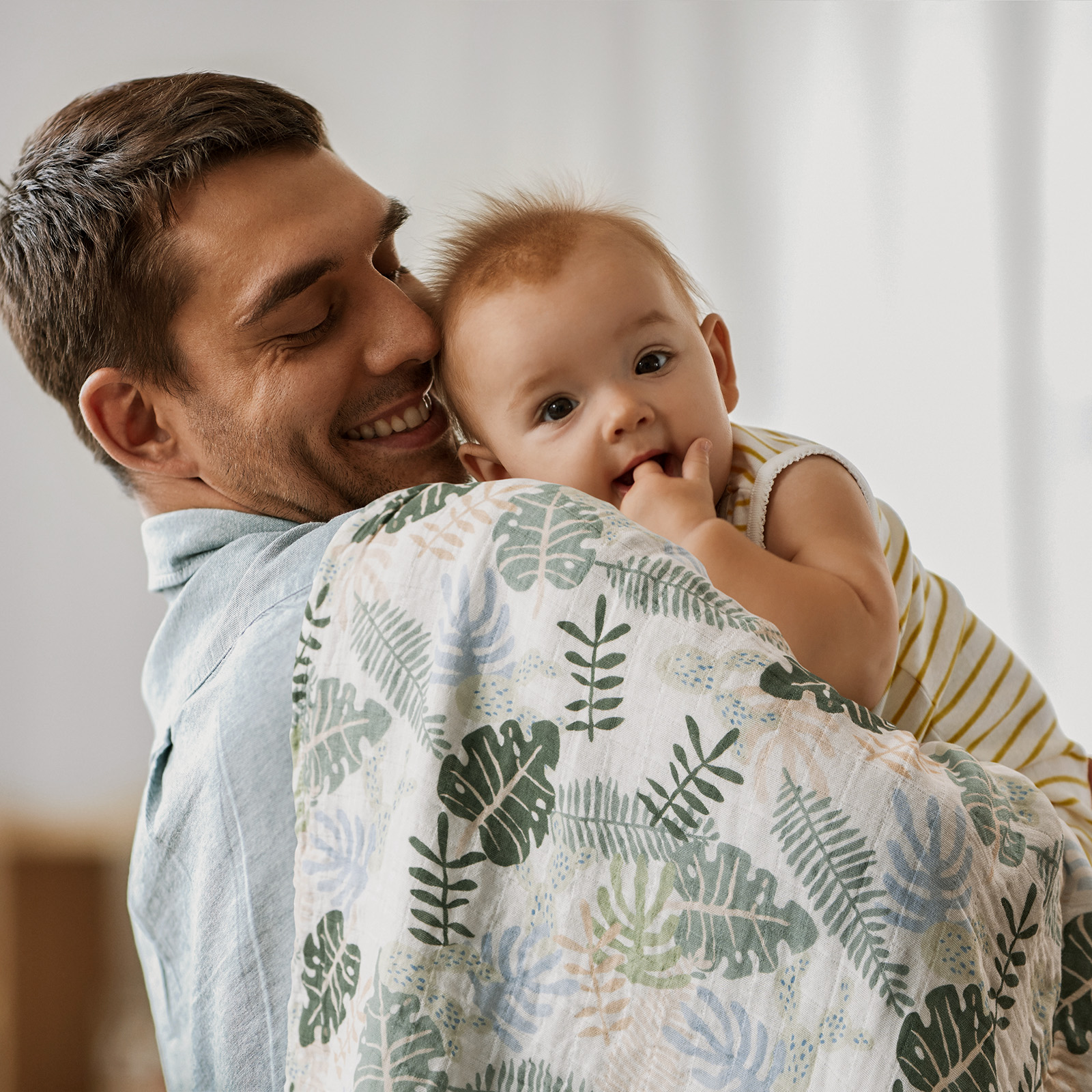 Muslin Swaddle Blankets 4-Pack | 31.5x43.3" | The Summer of Monstera