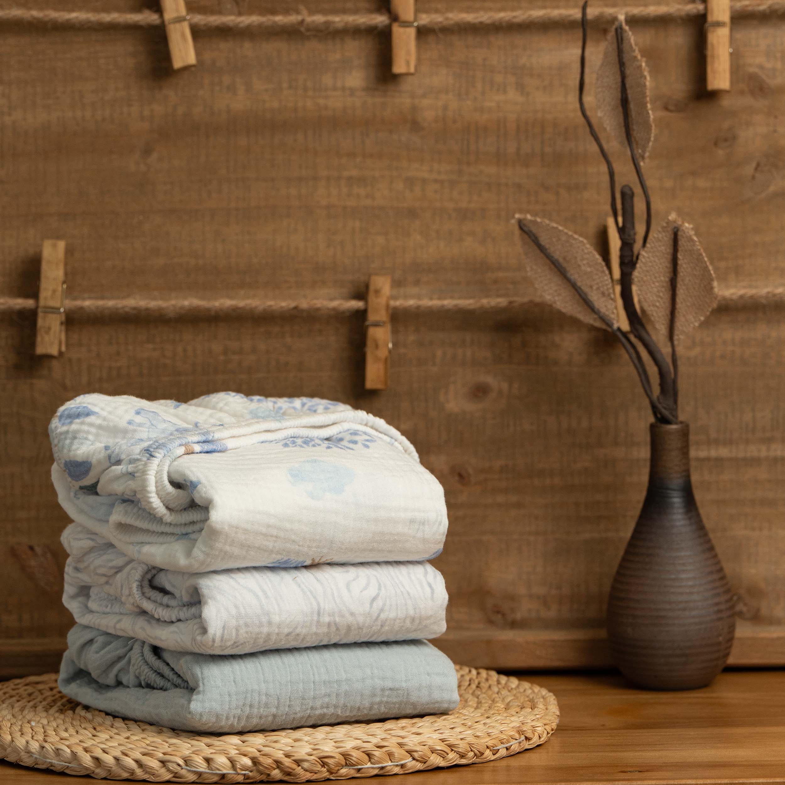 Bounce in the Blue  | Muslin Bassinet Sheets 3-Pack | 33''*17''