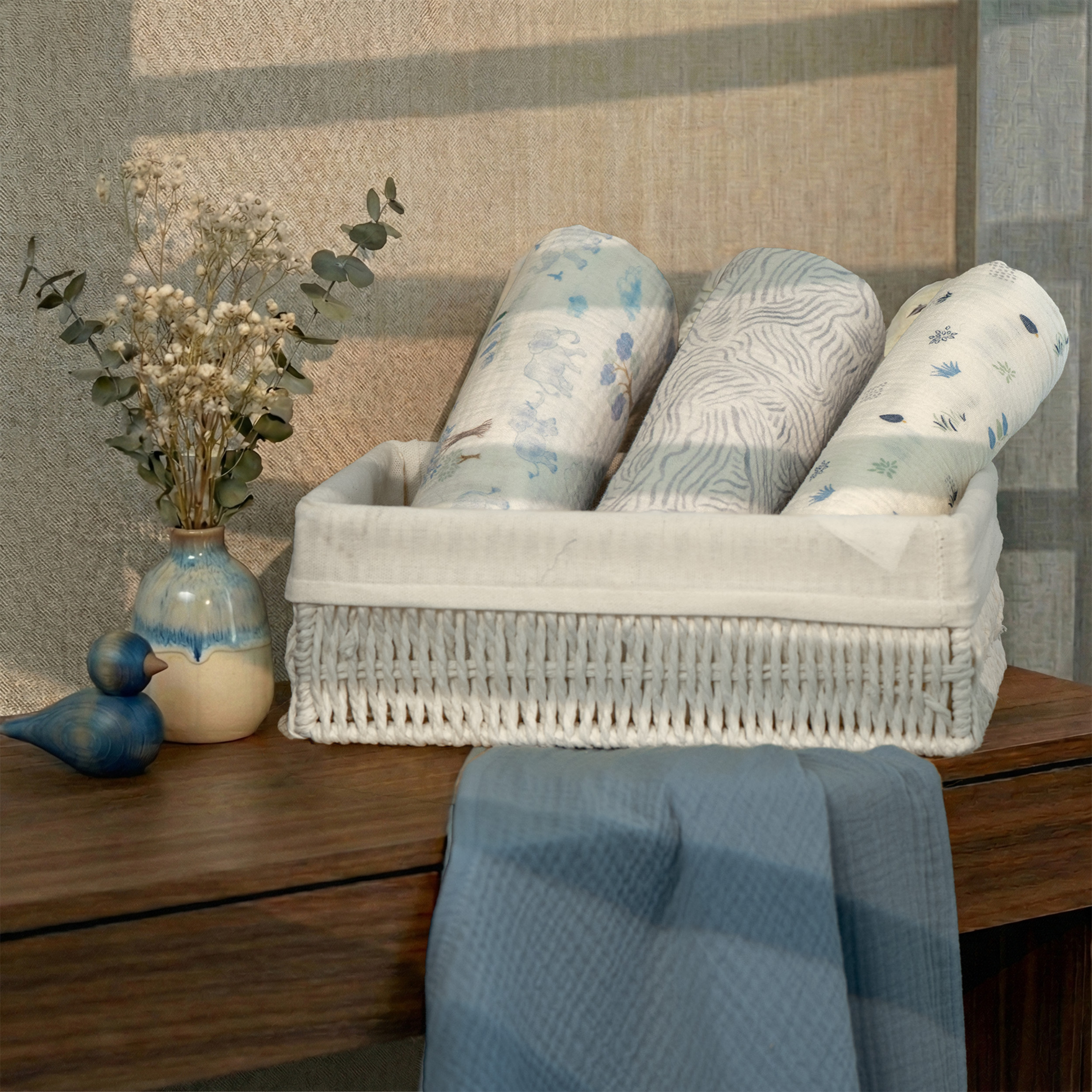 Muslin Swaddle Blankets 4-Pack | 38x40" | Bounce in the Blue