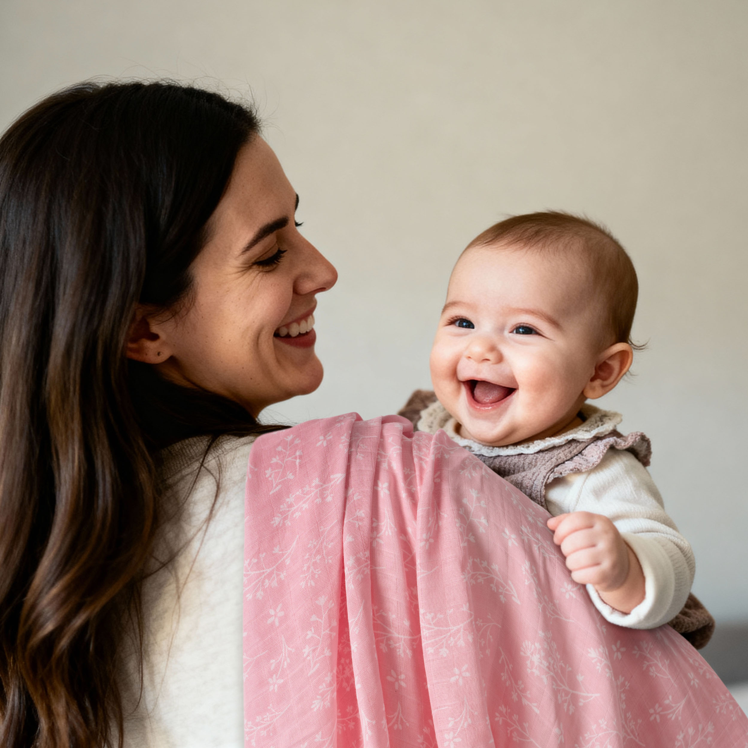 Muslin Swaddle Blankets 4-Pack | 35"x40" | Line-Talk Elephant