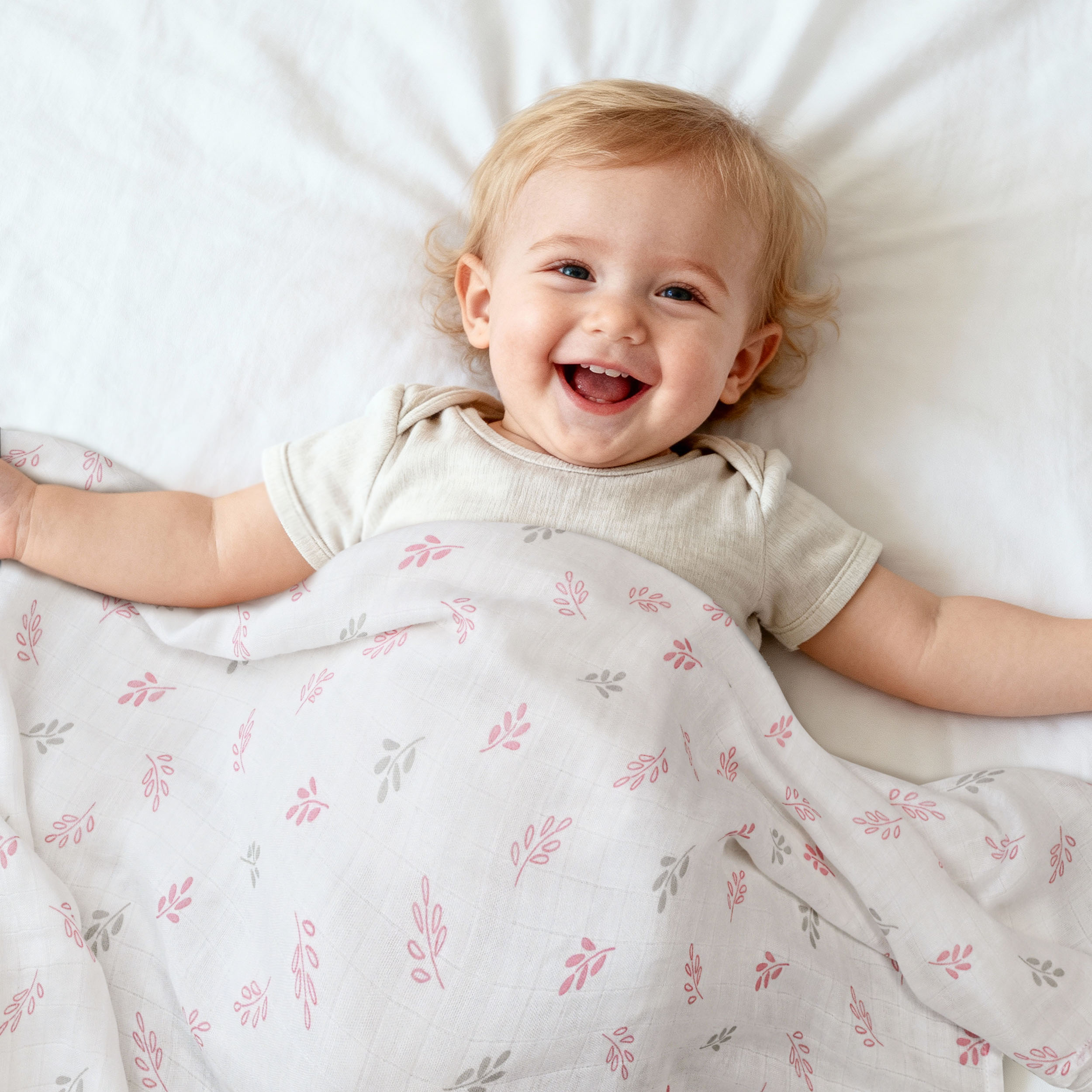 Muslin Swaddle Blankets 4-Pack | 35"x40" | Line-Talk Elephant