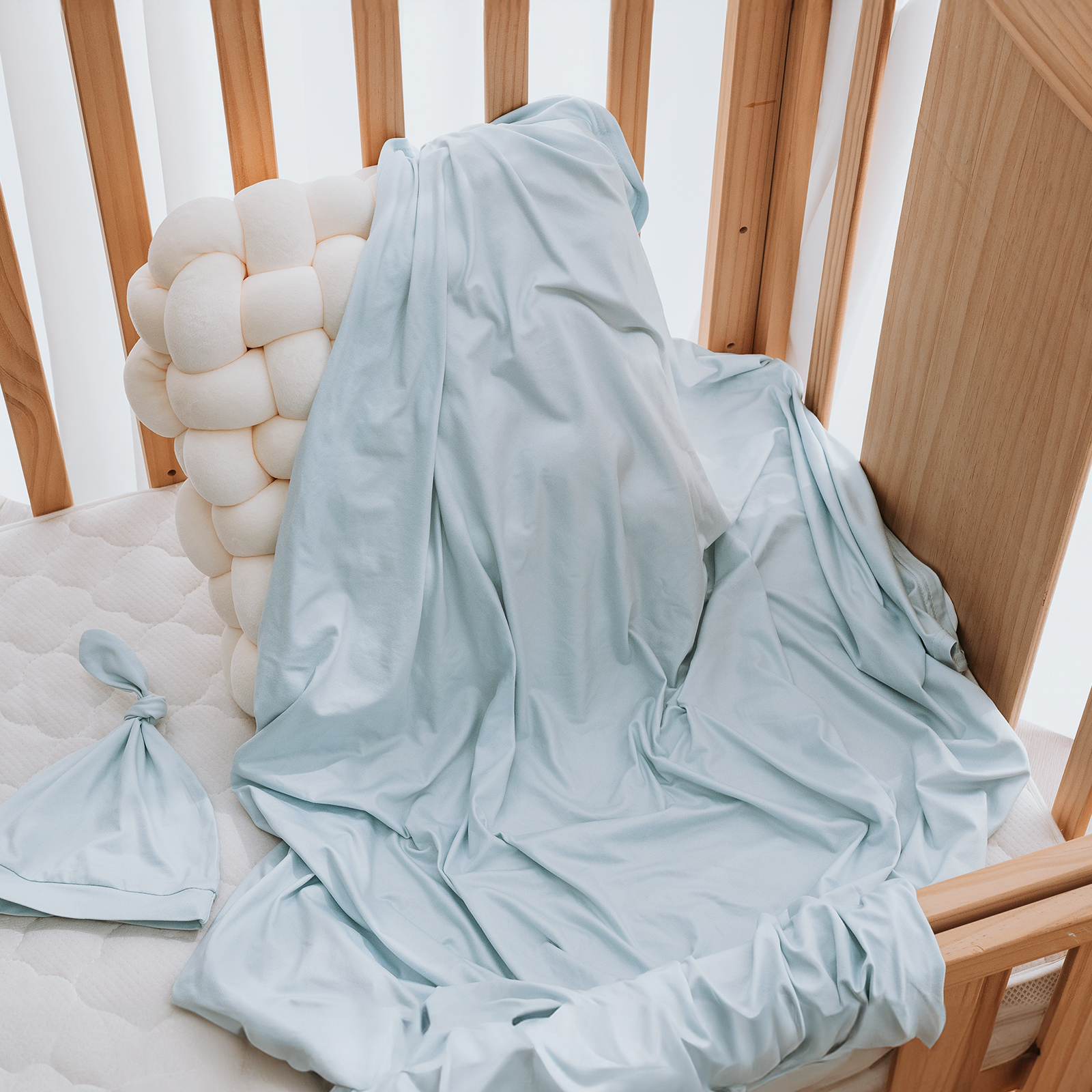 Sky Blue | Baby Swaddle and Hat Set | 33.5*43inch