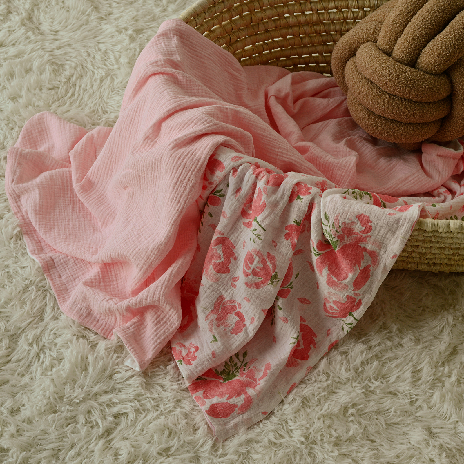 Pink Flower | Muslin and Fleece Plush Dot Blanket | 30''*40''