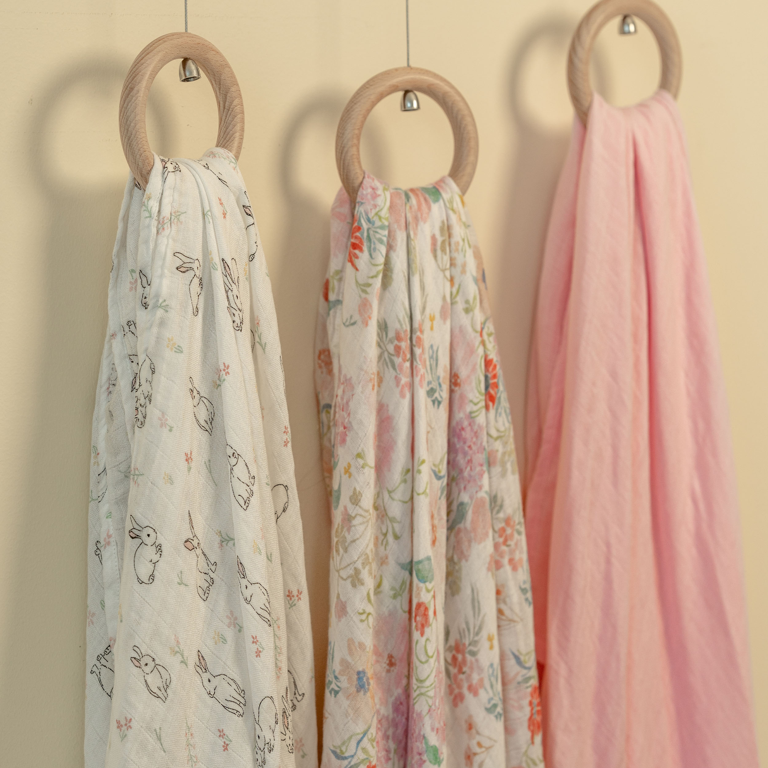 Muslin Swaddle Blankets 2-Pack | 35"x40" | Looking for Spring