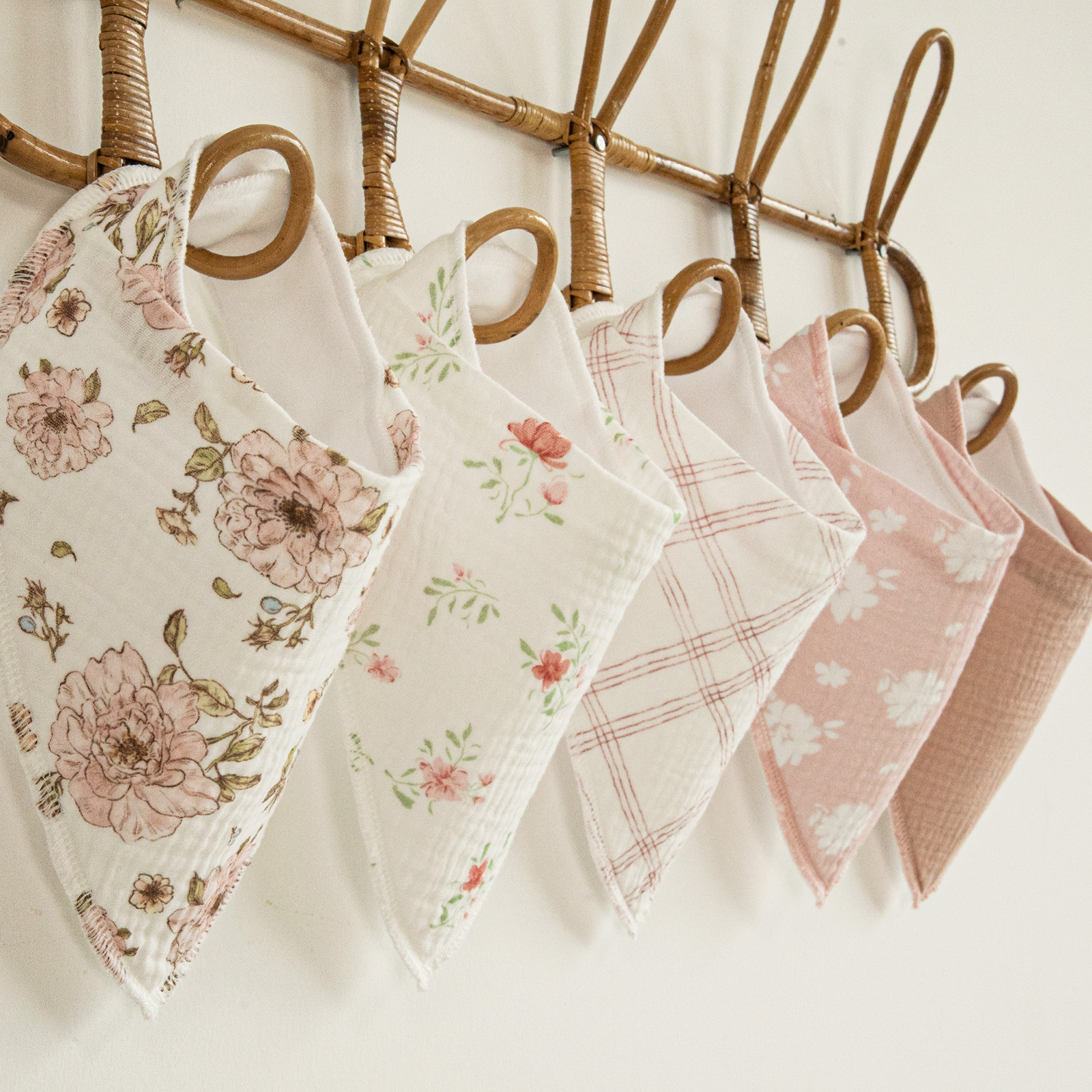 Garden | Soft & Absorbent Muslin Bandana Bibs 8 Pack