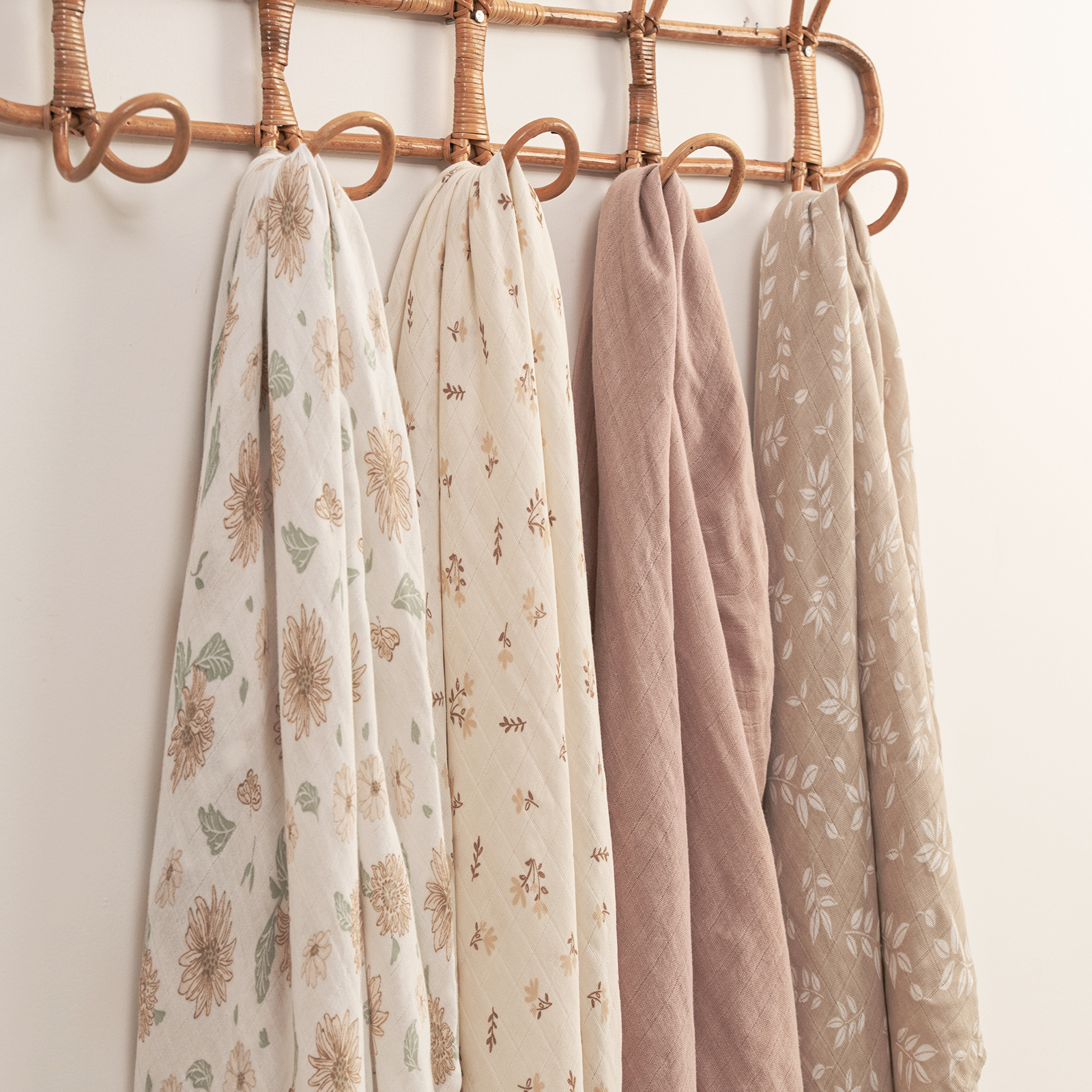 Muslin Swaddle Blankets 4-Pack | 35"x40" | Sunflower