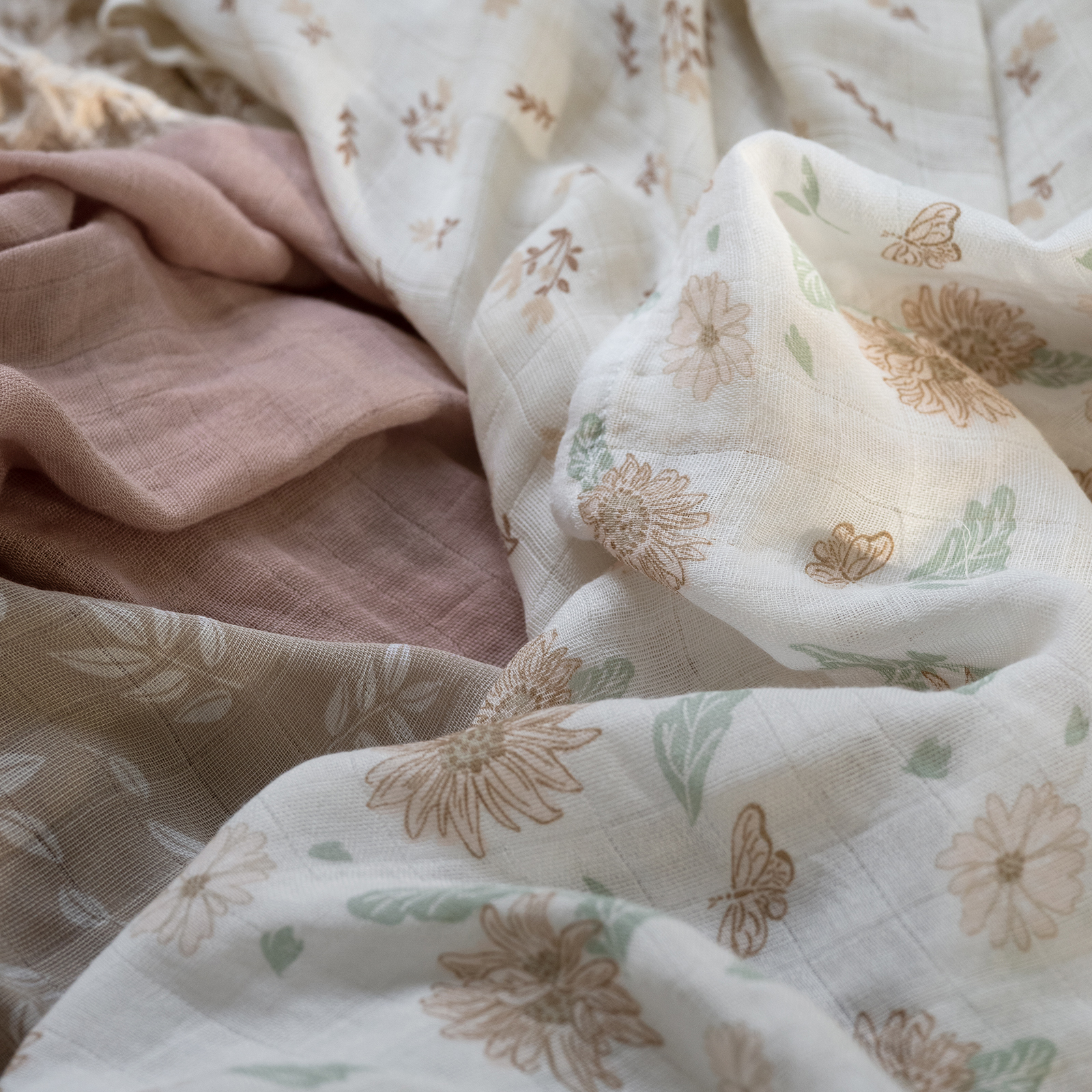 Muslin Swaddle Blankets 4-Pack | 35"x40" | Sunflower