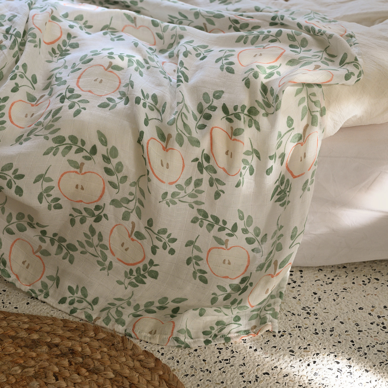 Muslin Swaddle Blankets 4-Pack | 35"x40" | Apple Paradise