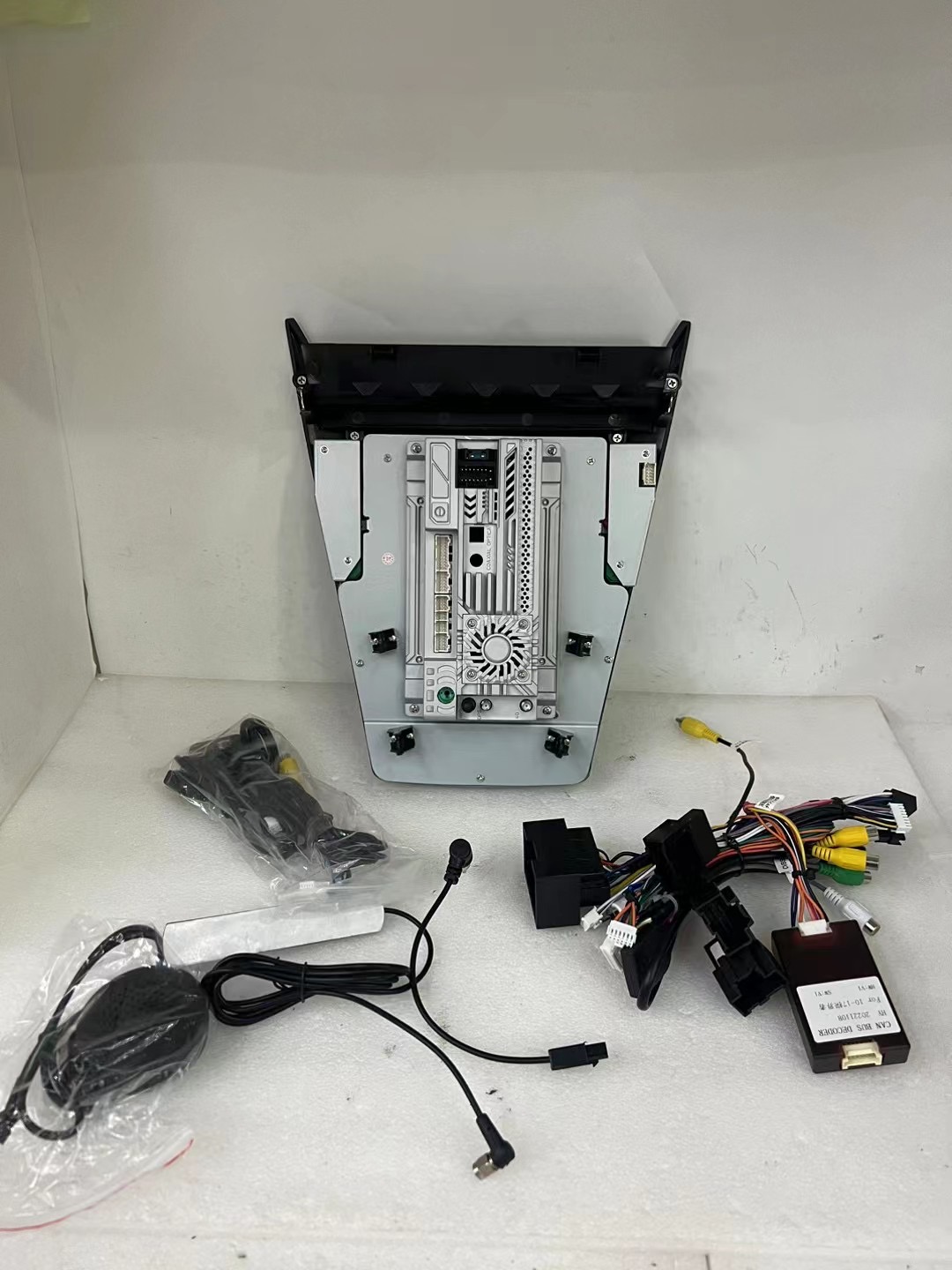 Aotsr 9.7 inch  Chevrolet Equinox 2010-2017 Tesla style screen Car Radio Multimedia Android player