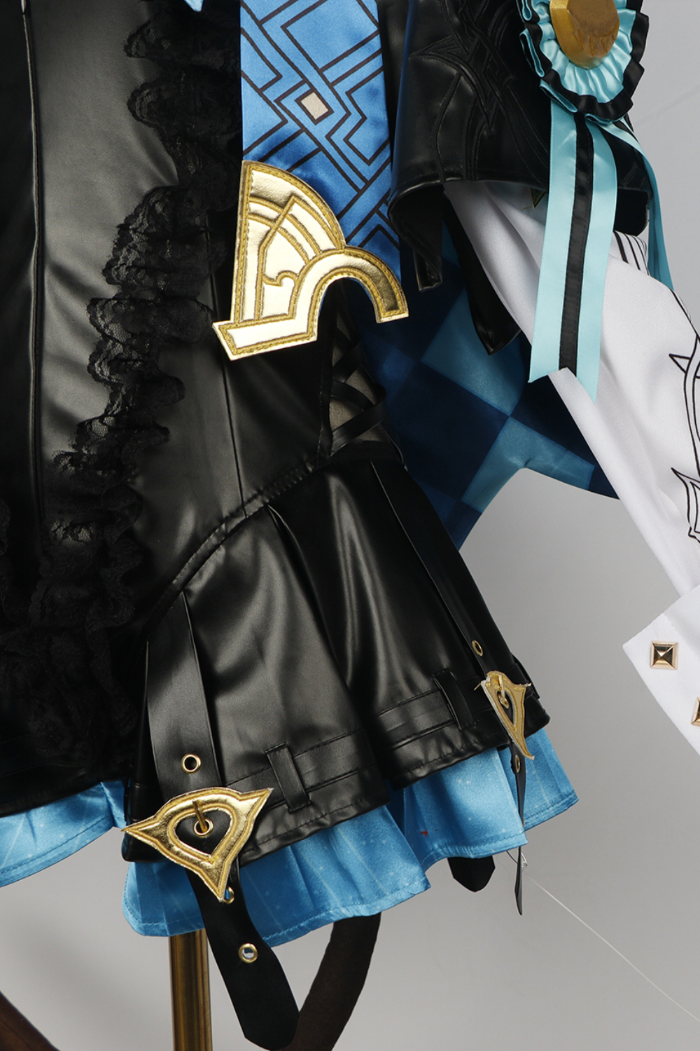 Game Genshin Impact Lynette Outfits Halloween Carnival Suit Cosplay Costume