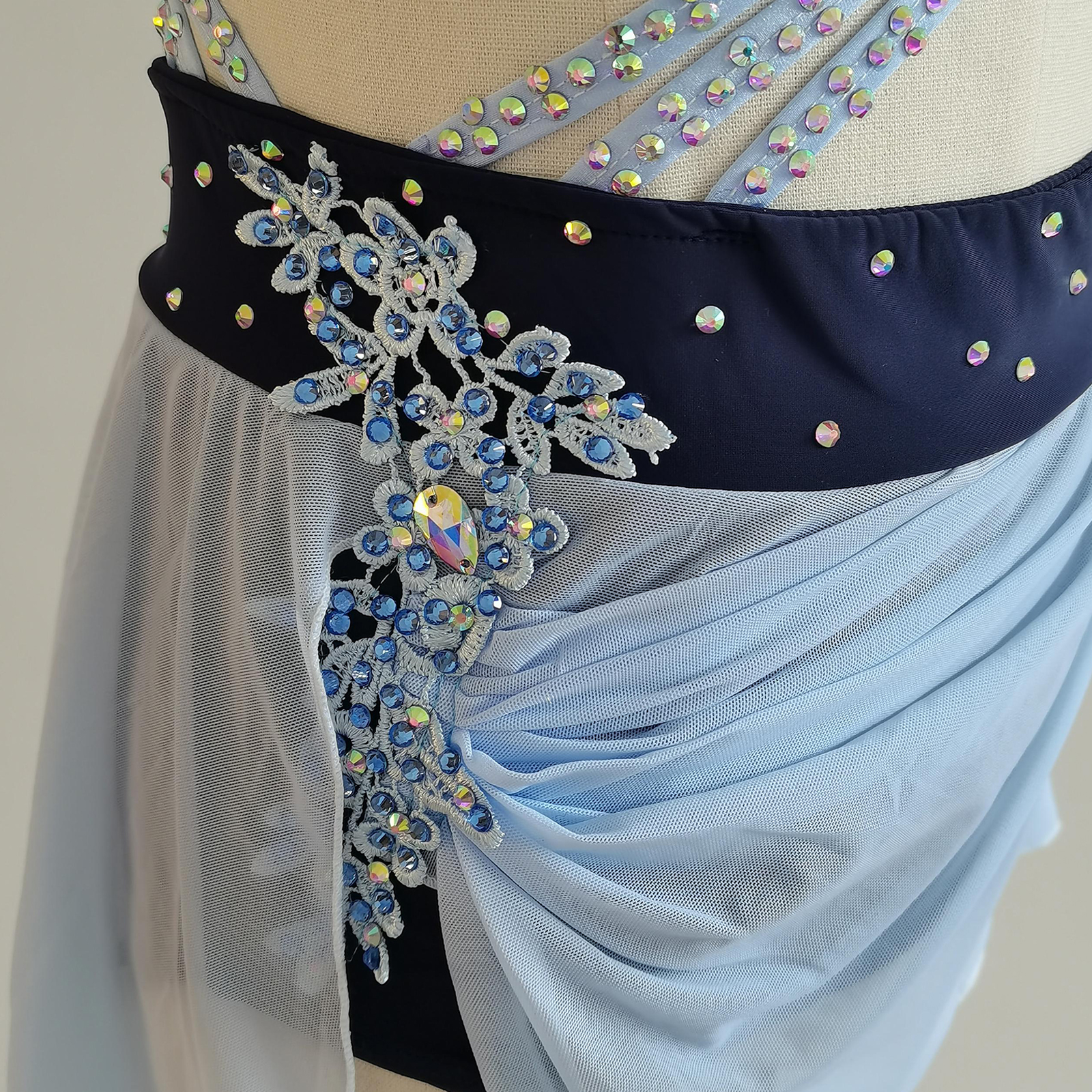 LH Lyrical Dance BD9819