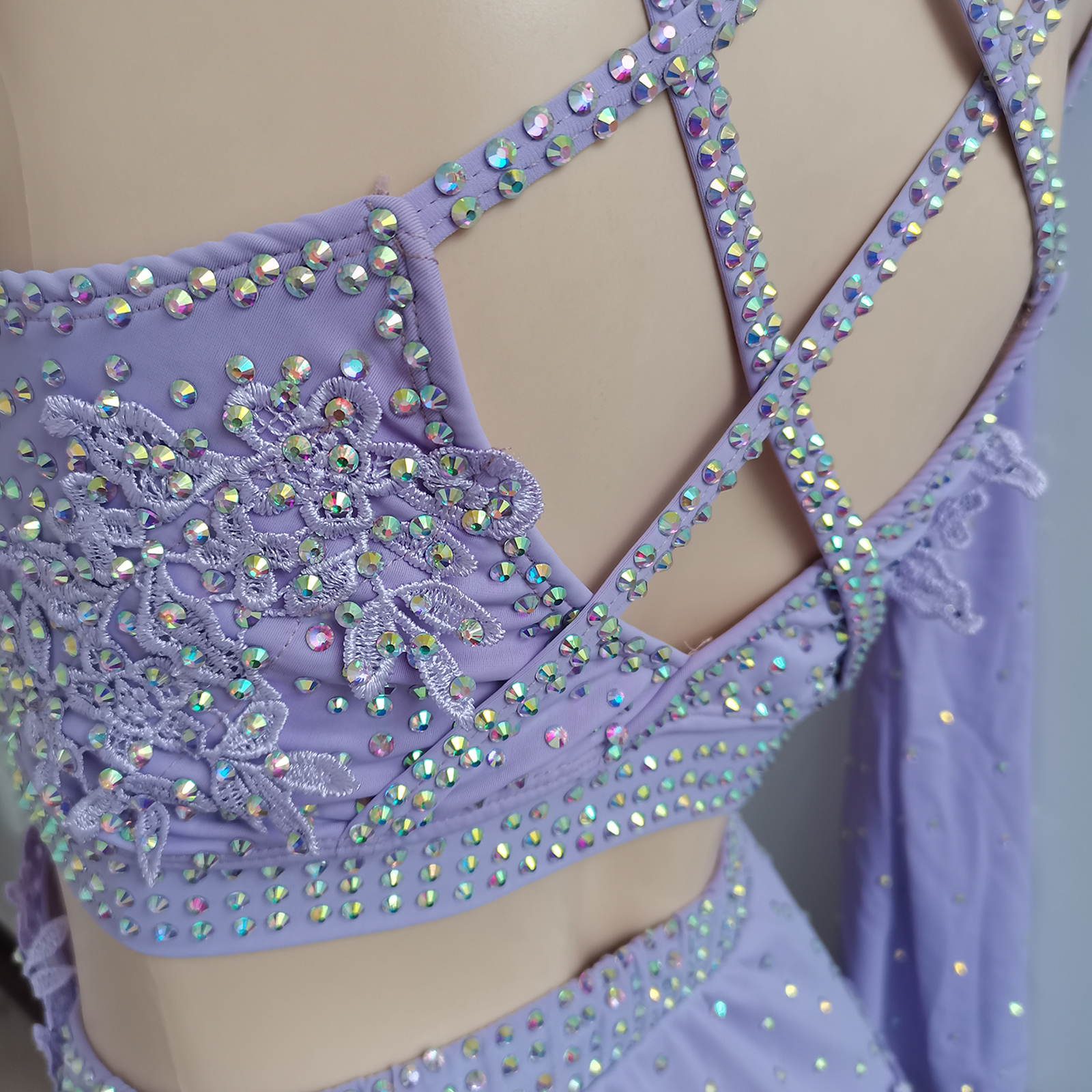 LH Lyrical Dance JC461